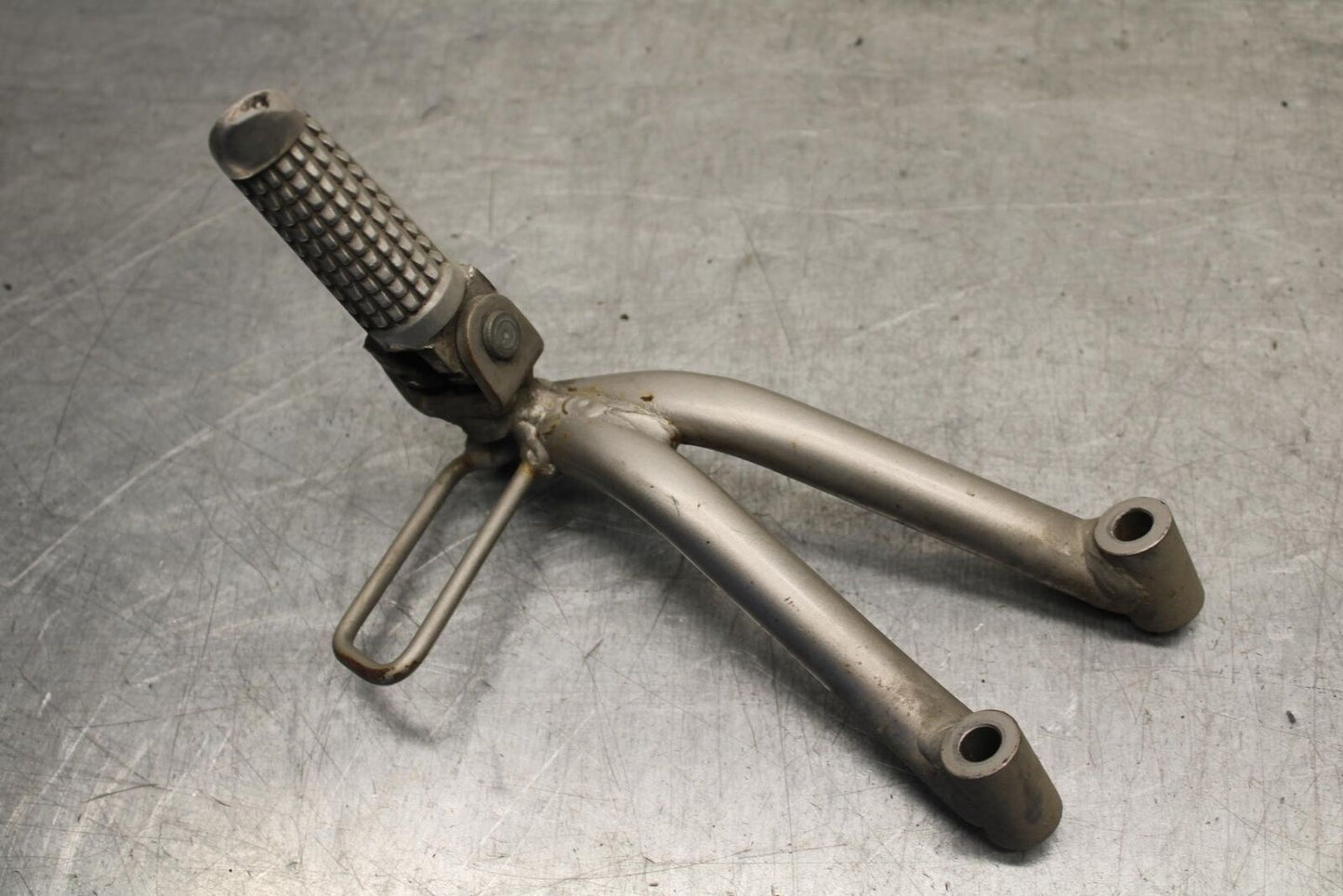 1995 Suzuki RF600R REAR FOOT RESTS PEGS STEPS SET PAIR BB615