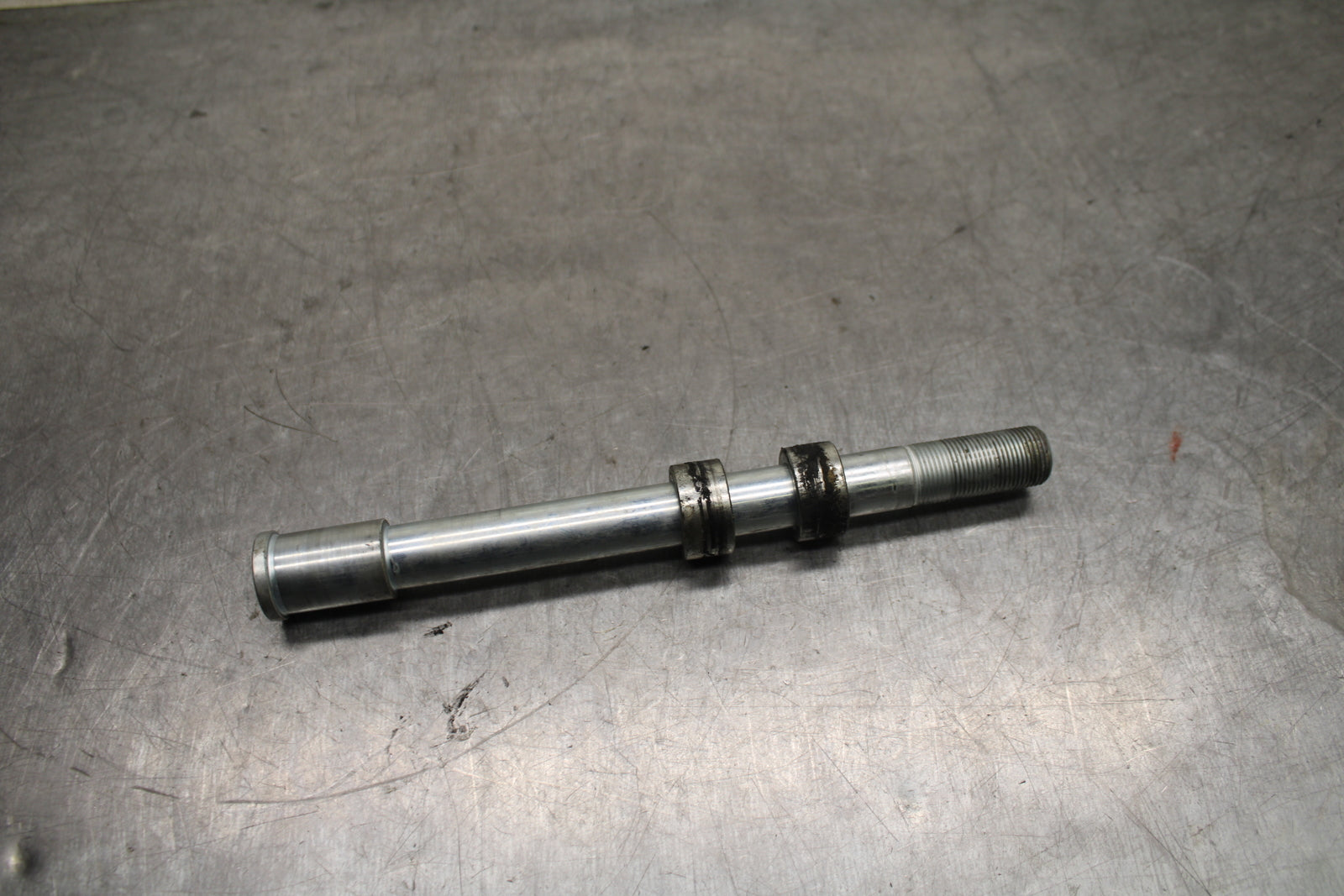 12-17 KAWASAKI NINJA 650 FRONT WHEEL RIM AXLE PIVOT BOLT BB129