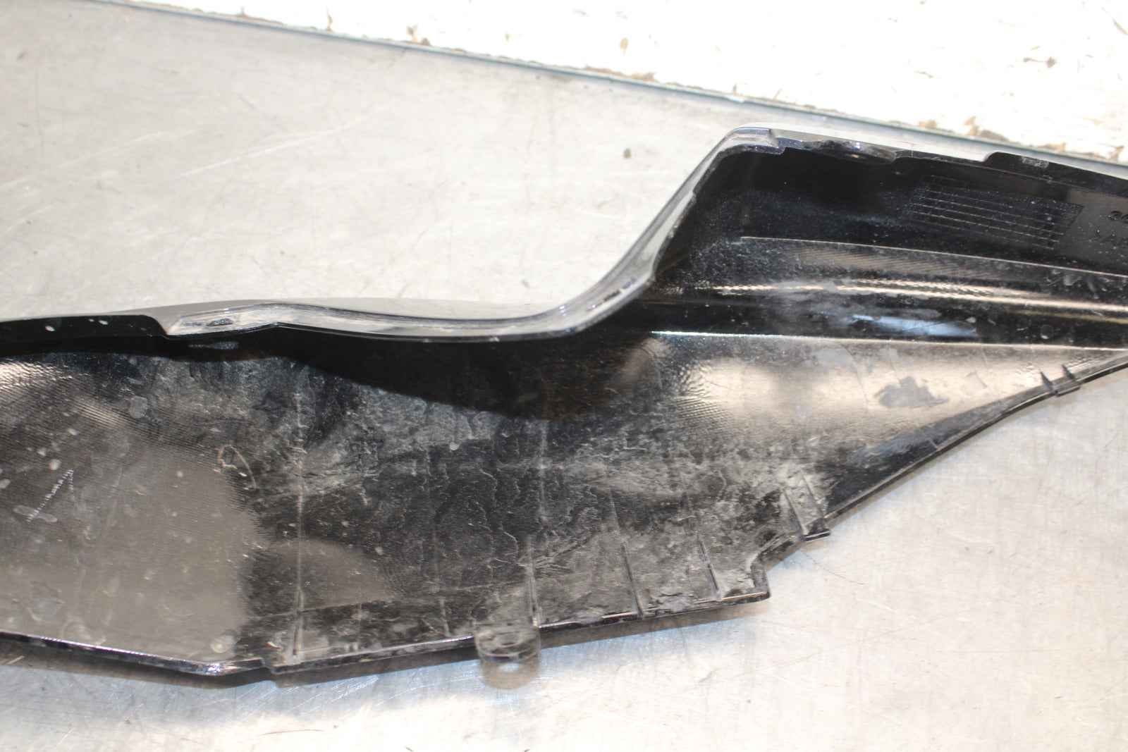 09-12 KAWASAKI NINJA ZX6R RIGHT REAR BACK TAIL FAIRING COWL SHROUD BB698