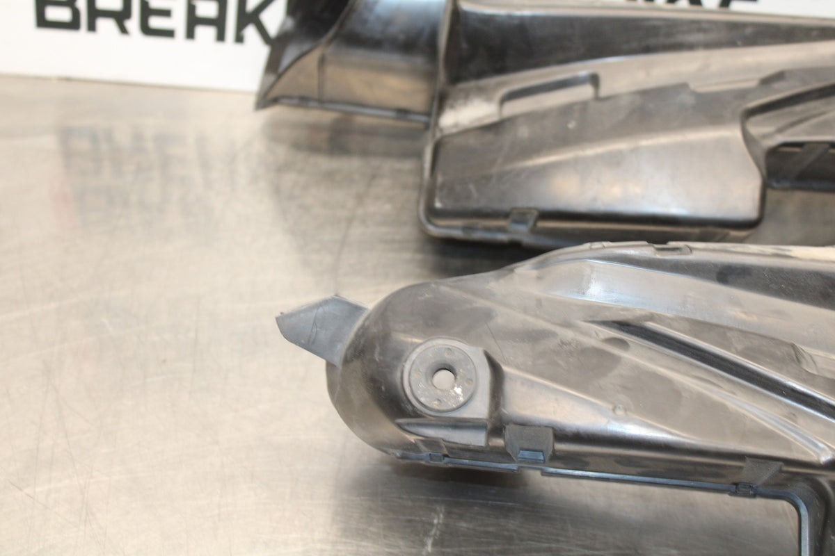 06-07 SUZUKI GSXR 600 RIGHT LEFT AIR INTAKE DUCTS BB880