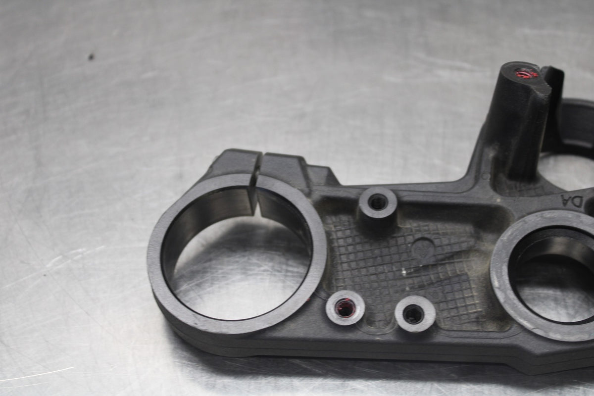 24-25 KAWASAKI NINJA ZX6R FORKS UPPER TRIPLE TREE CLAMP BB939