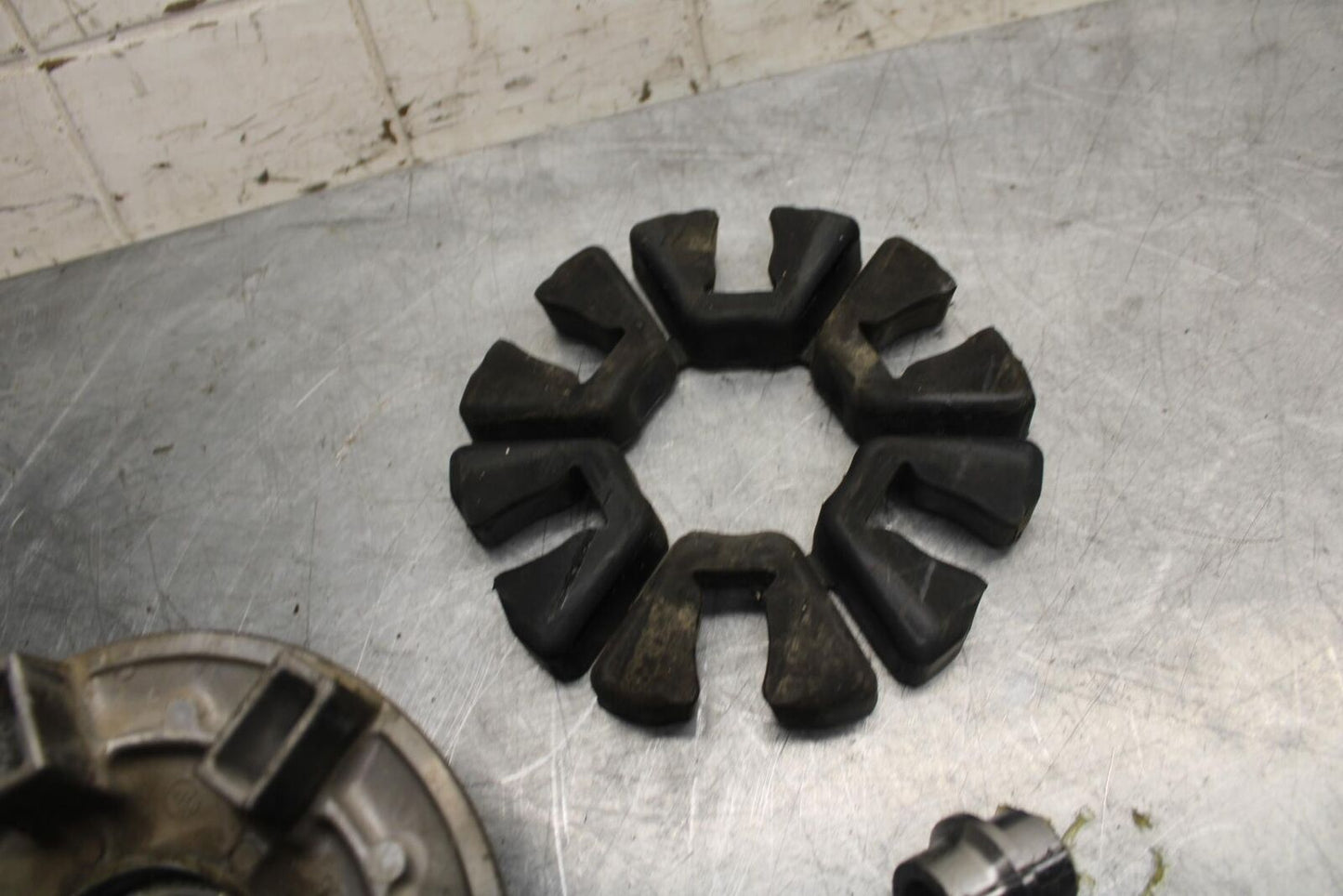 2013 Kawasaki Ninja 300 EX300B ABS REAR HUB SHOCK DAMPERS CUSH ABSORBERS BB518