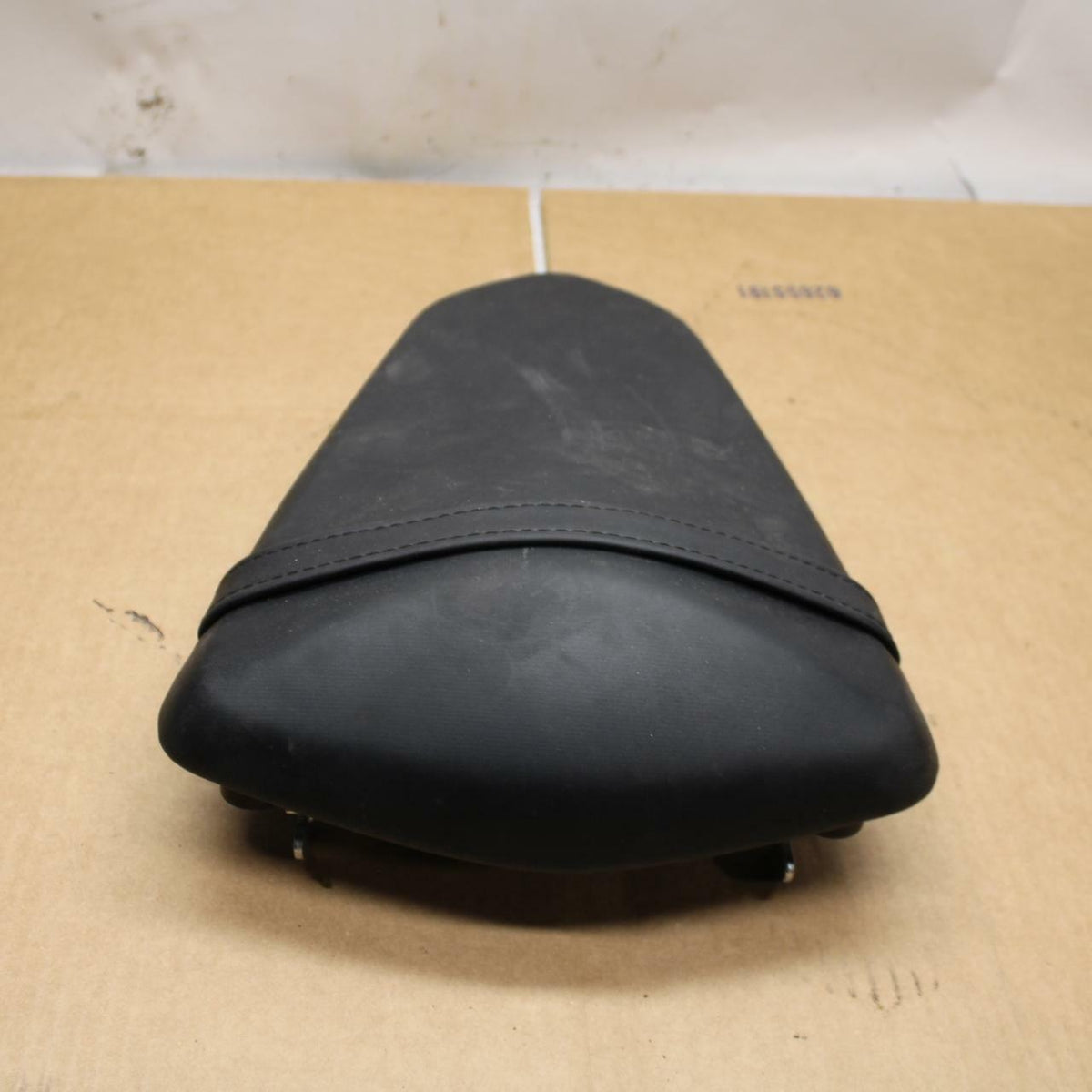 19-21 YAMAHA YZF R3 REAR BACK PASSENGER TANDEM SEAT PAD SADDLE PILLION BB378