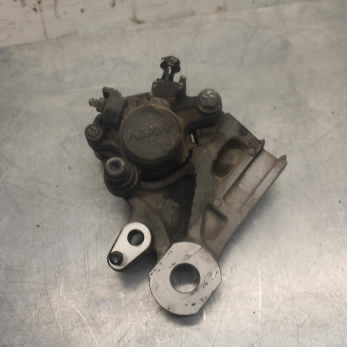18-20 YAMAHA MT-07  MT-07 ABS REAR BACK BRAKE CALIPER W MOUNT BRACKET BB457