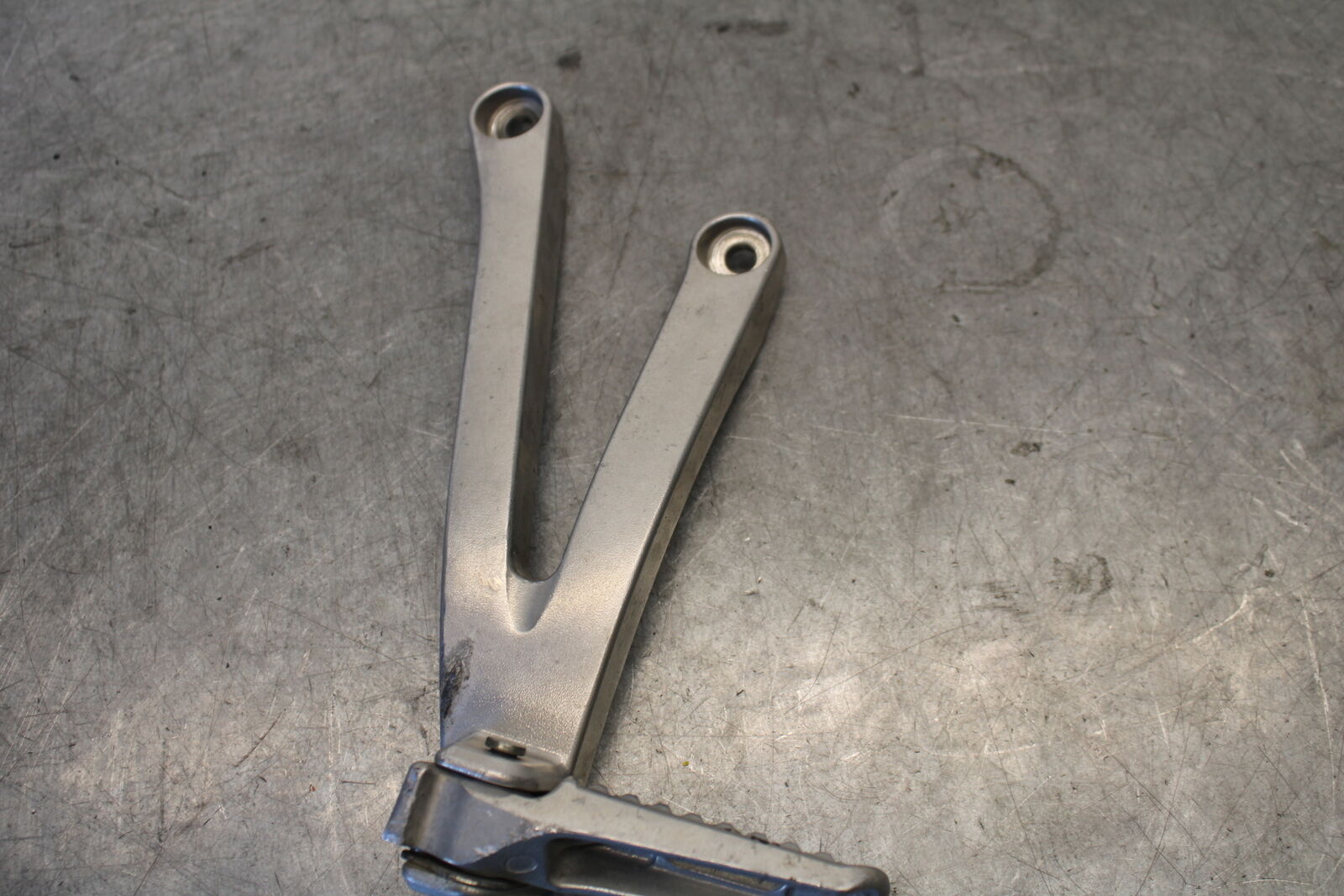 07-12 HONDA CBR600RR REAR BACK PASSENGER PEG SET PAIR BB672
