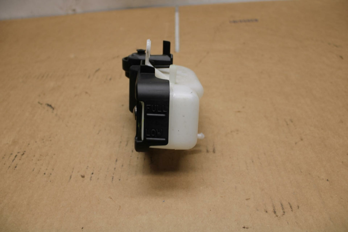 19-21 YAMAHA YZF R3 COOLANT WATER TANK RESERVOIR BOTTLE BB378