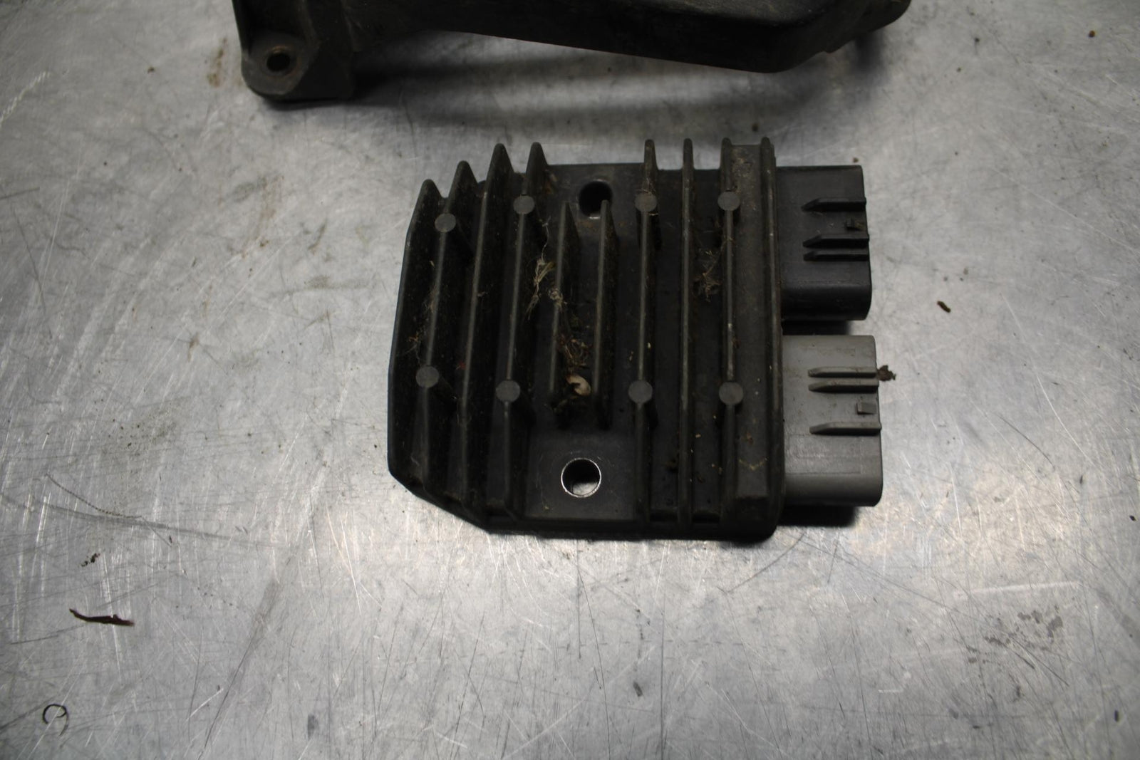 2007 Yamaha V Star 1300 XVS1300A RECTIFIER VOLTAGE REGULATOR BB03