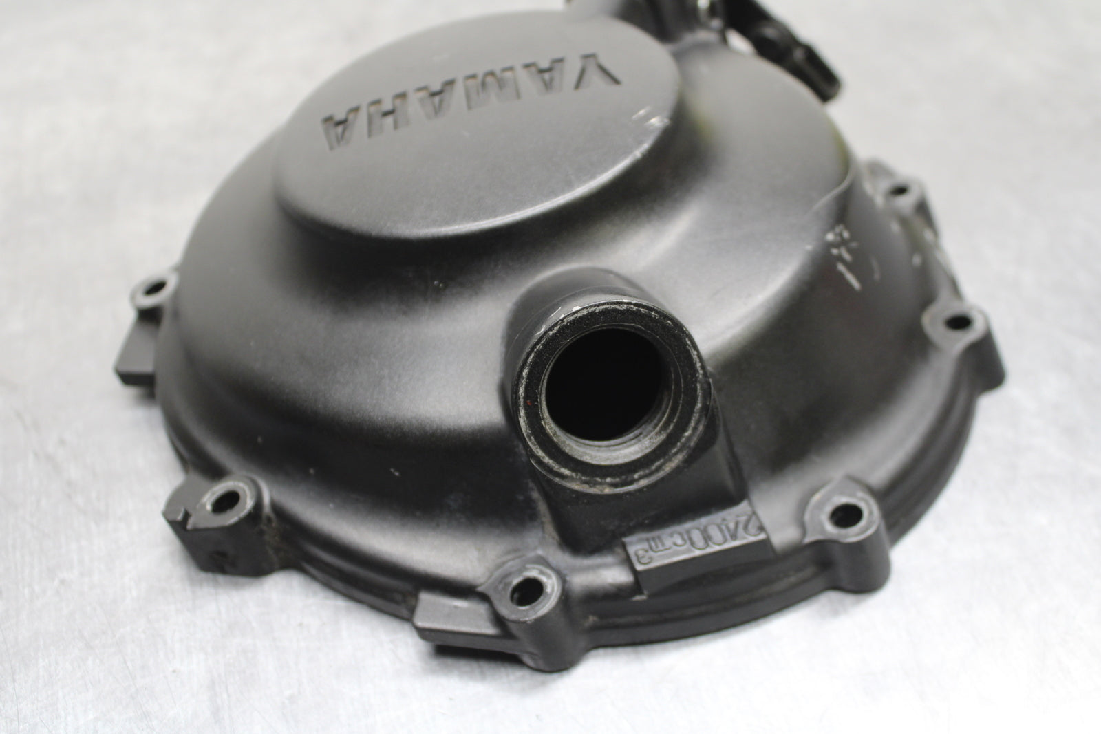 03-05 YAMAHA YZF R6  CLUTCH SIDE ENGINE MOTOR COVER BB132