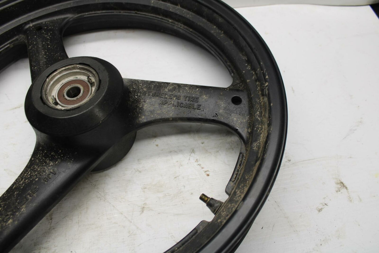 04-09 SUZUKI GS500F FRONT WHEEL RIM  BB278