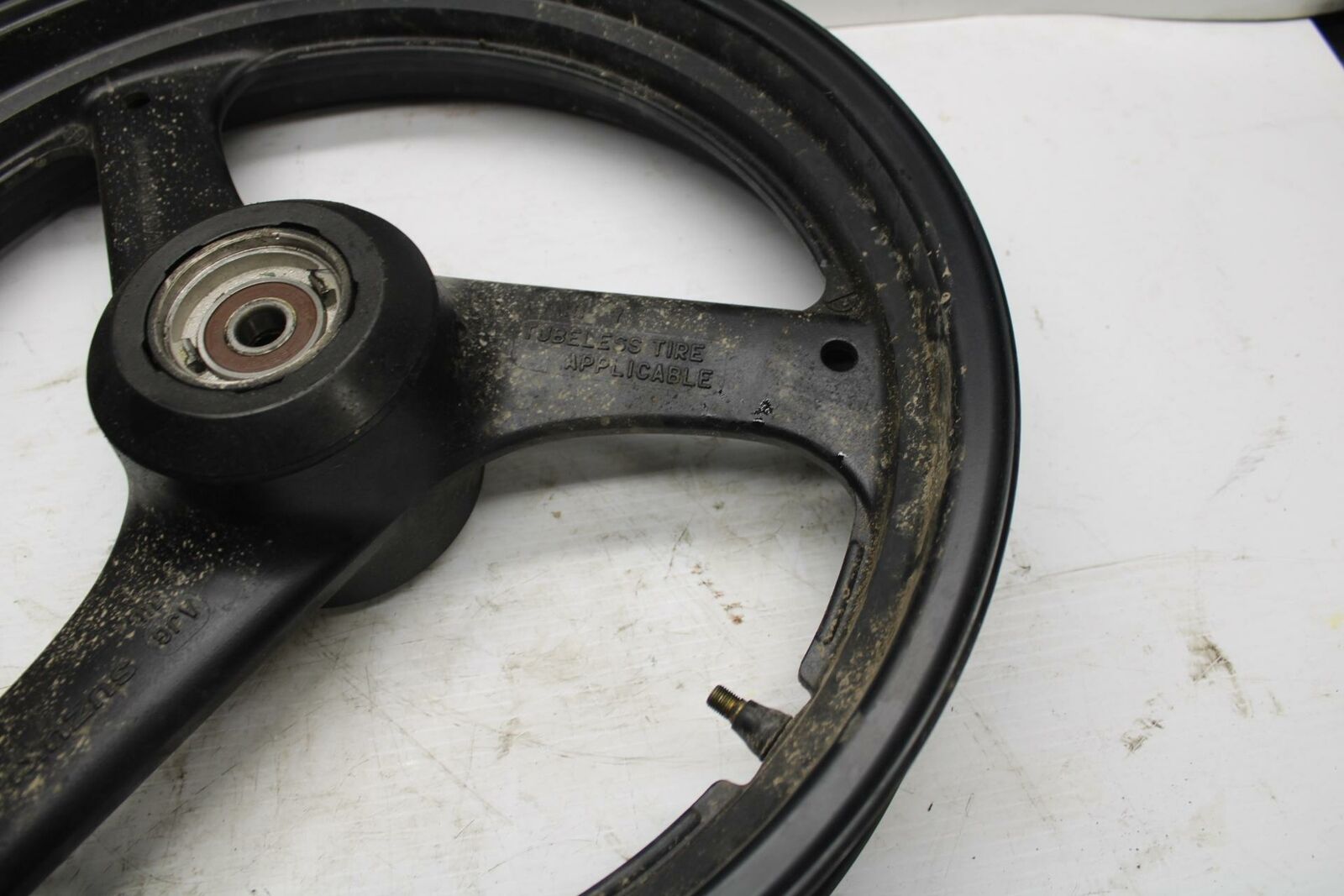 04-09 SUZUKI GS500F FRONT WHEEL RIM  BB278