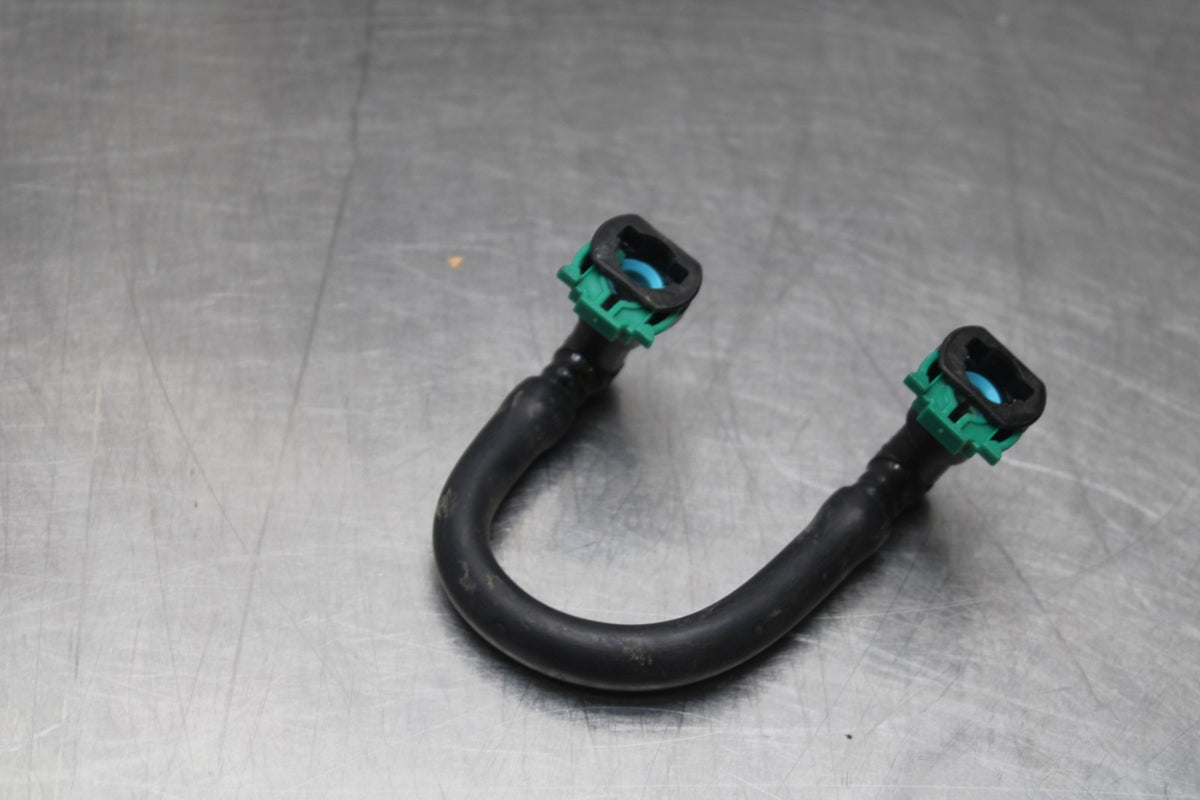 11-24 SUZUKI GSXR750 FUEL HOSE GAS LINE TUBE PIPE BB810