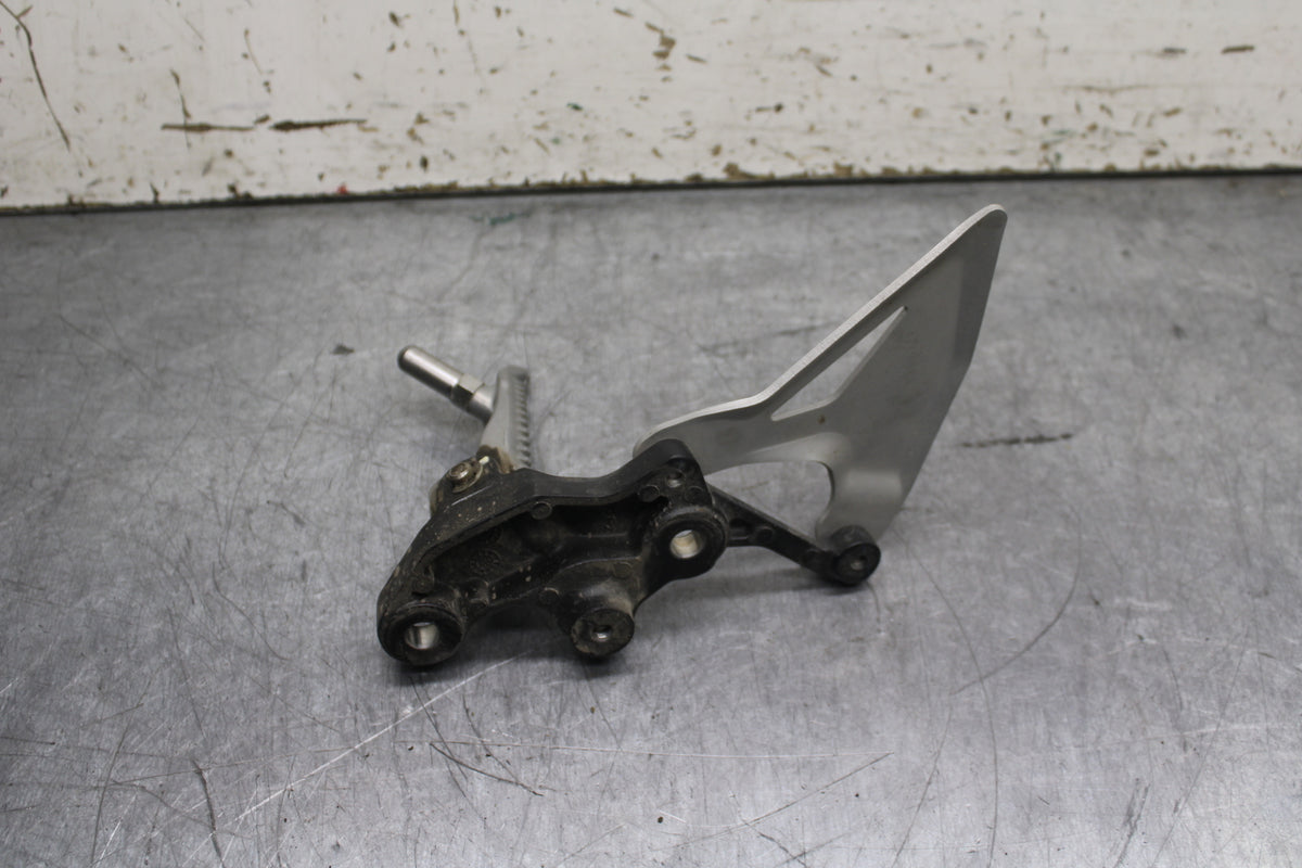 18-23 KAWASAKI NINJA 400 EX400 ABS LEFT REARSET REAR SET FOOT PEG REST BB747