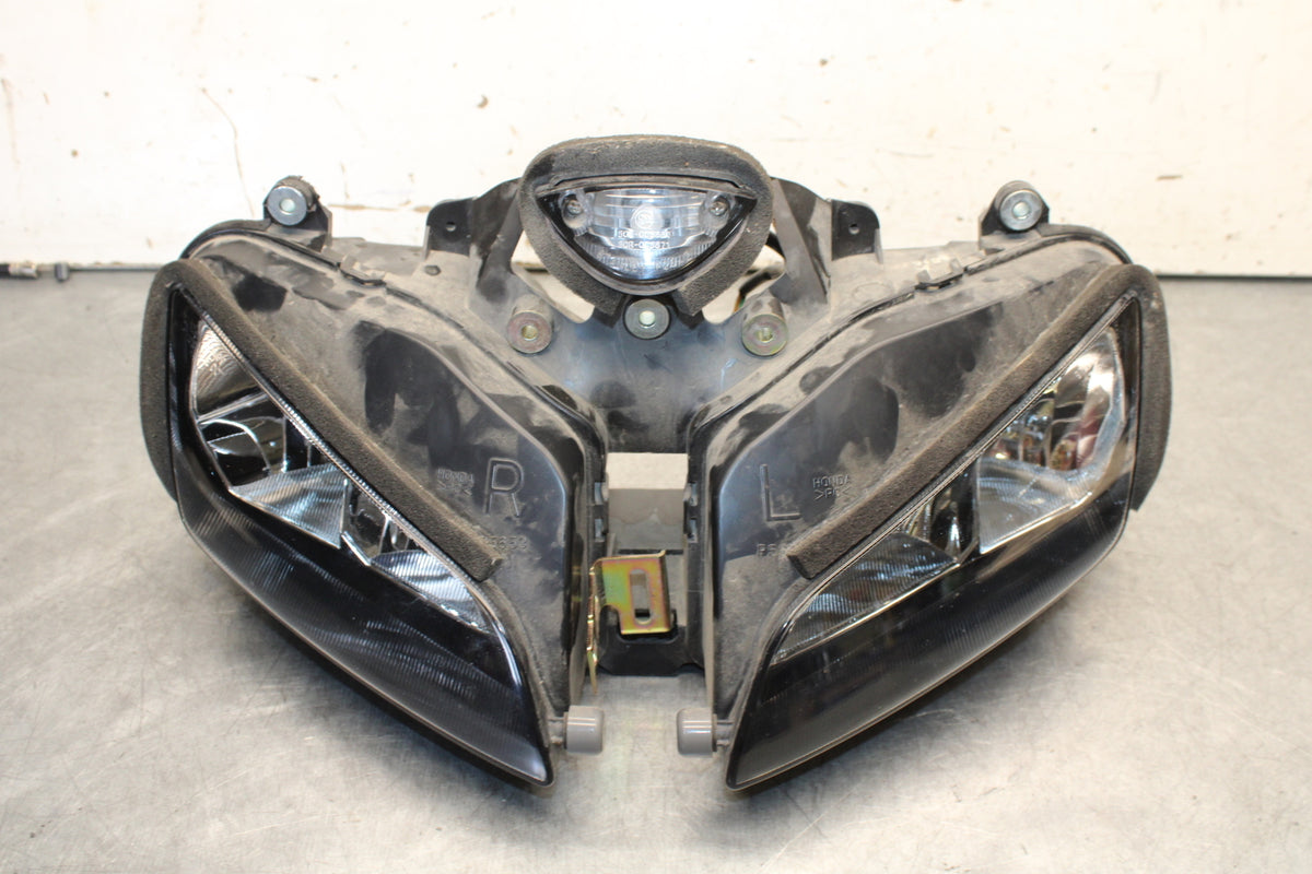 05-06 HONDA CBR600RR FRONT HEADLIGHT HEAD LIGHT LAMP  BB655
