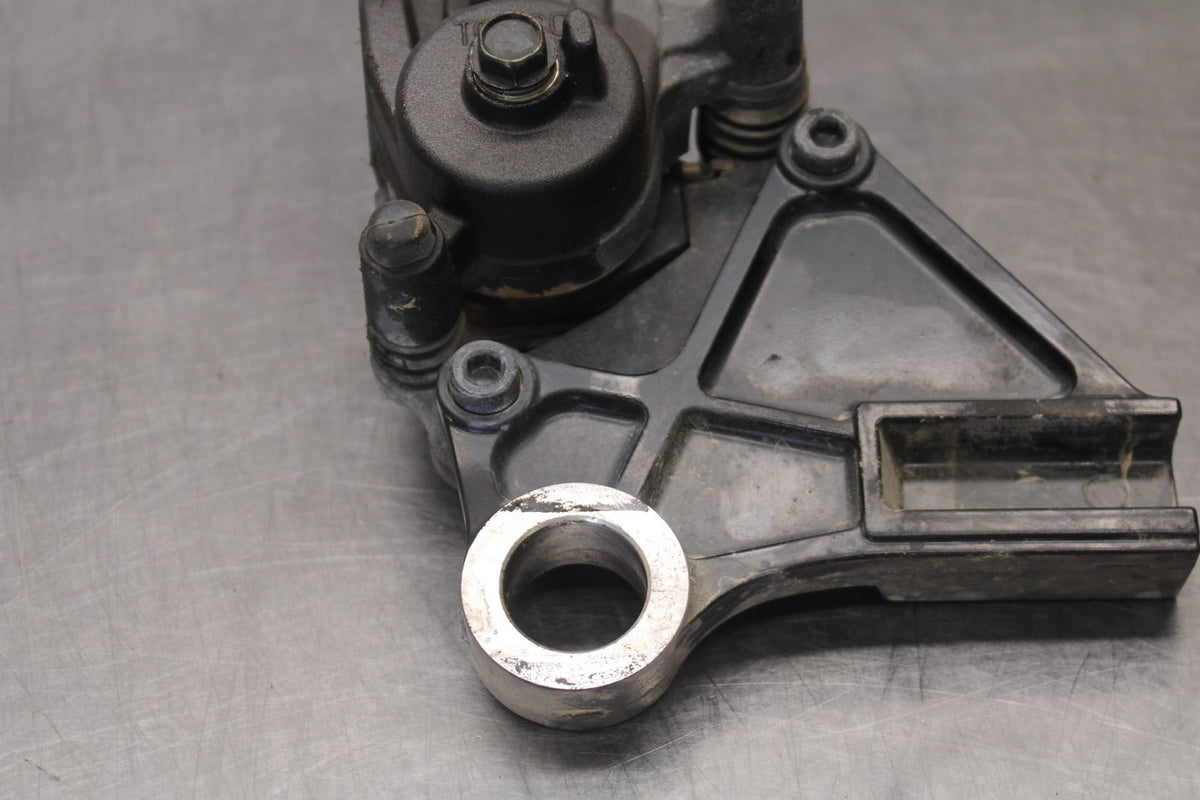 08 KAWASAKI ZX6R REAR BACK BRAKE CALIPER W MOUNT BRACKET BB896