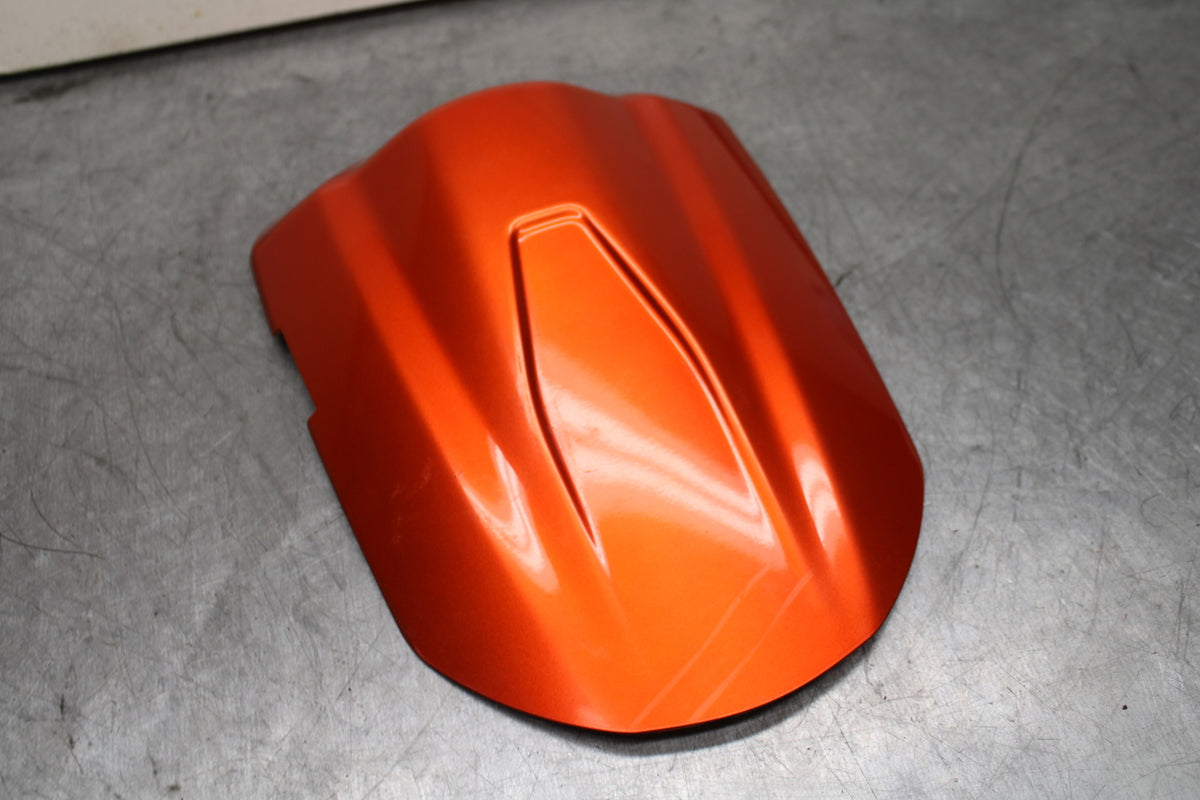 08-10 SUZUKI GSXR600 REAR BACK SEAT SOLO COWL FAIRING COVER BB92