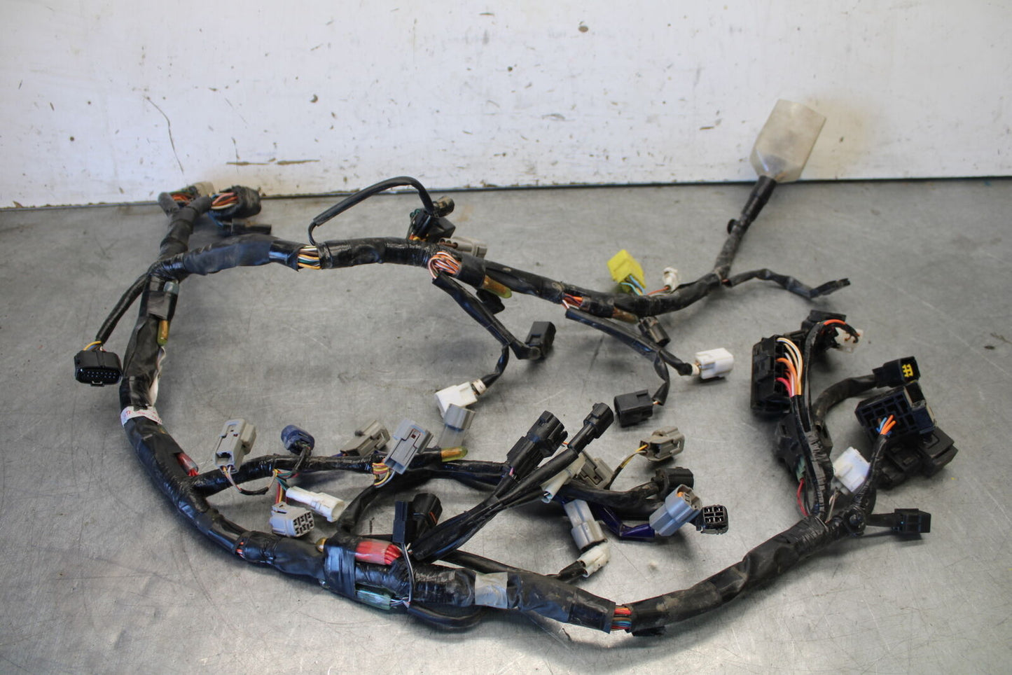 11-24 SUZUKI GSXR750 MAIN ENGINE WIRING HARNESS MOTOR WIRE LOOM BB687