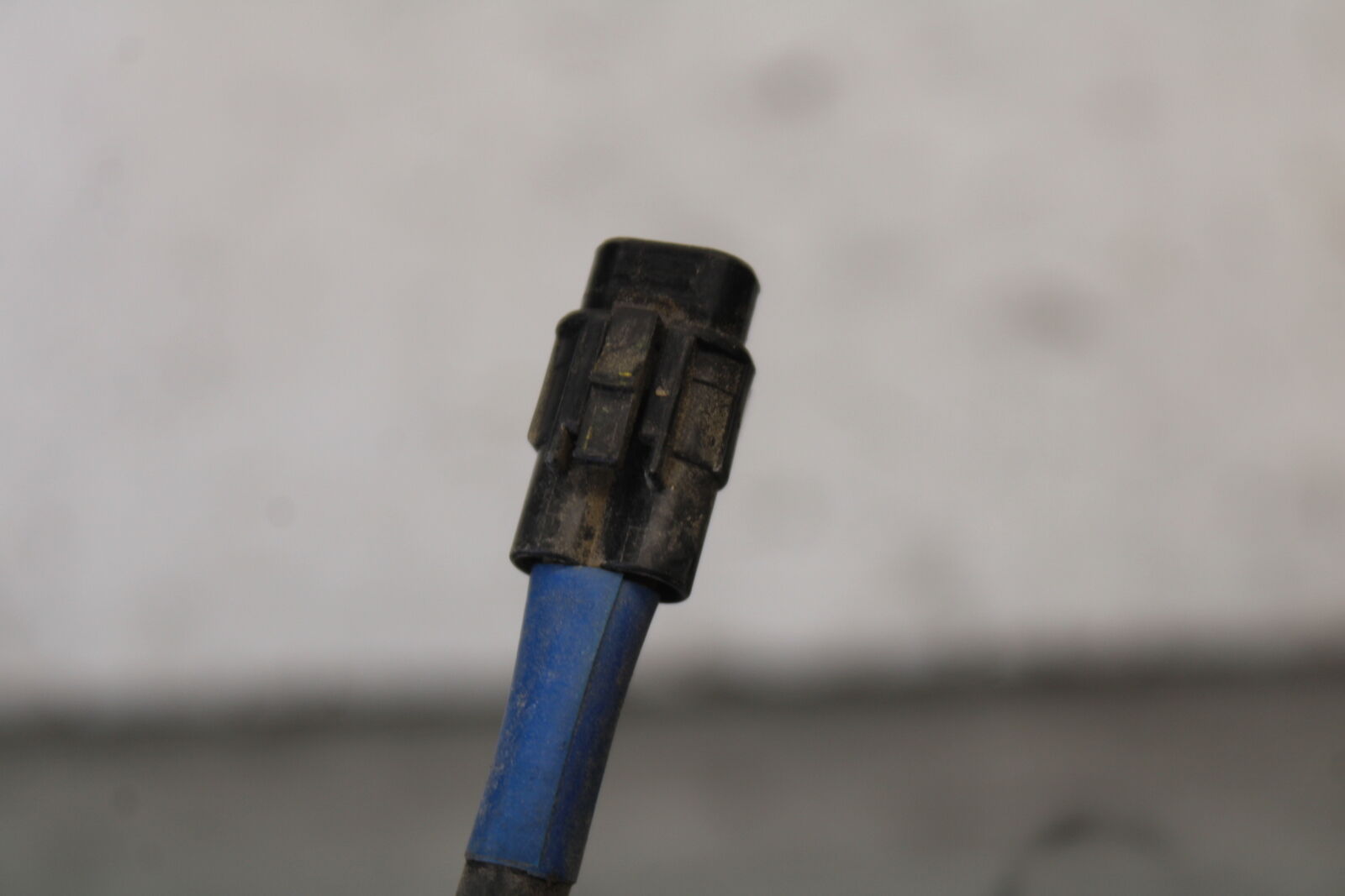 09-14 YAMAHA YZF R1 REAR BACK BRAKE SENSOR BB696