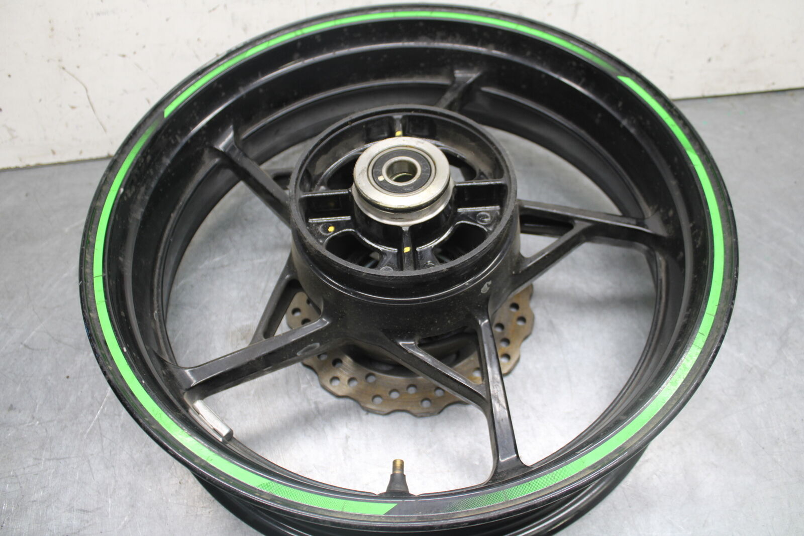 17-20 KAWASAKI NINJA 650 REAR WHEEL BACK RIM BB364