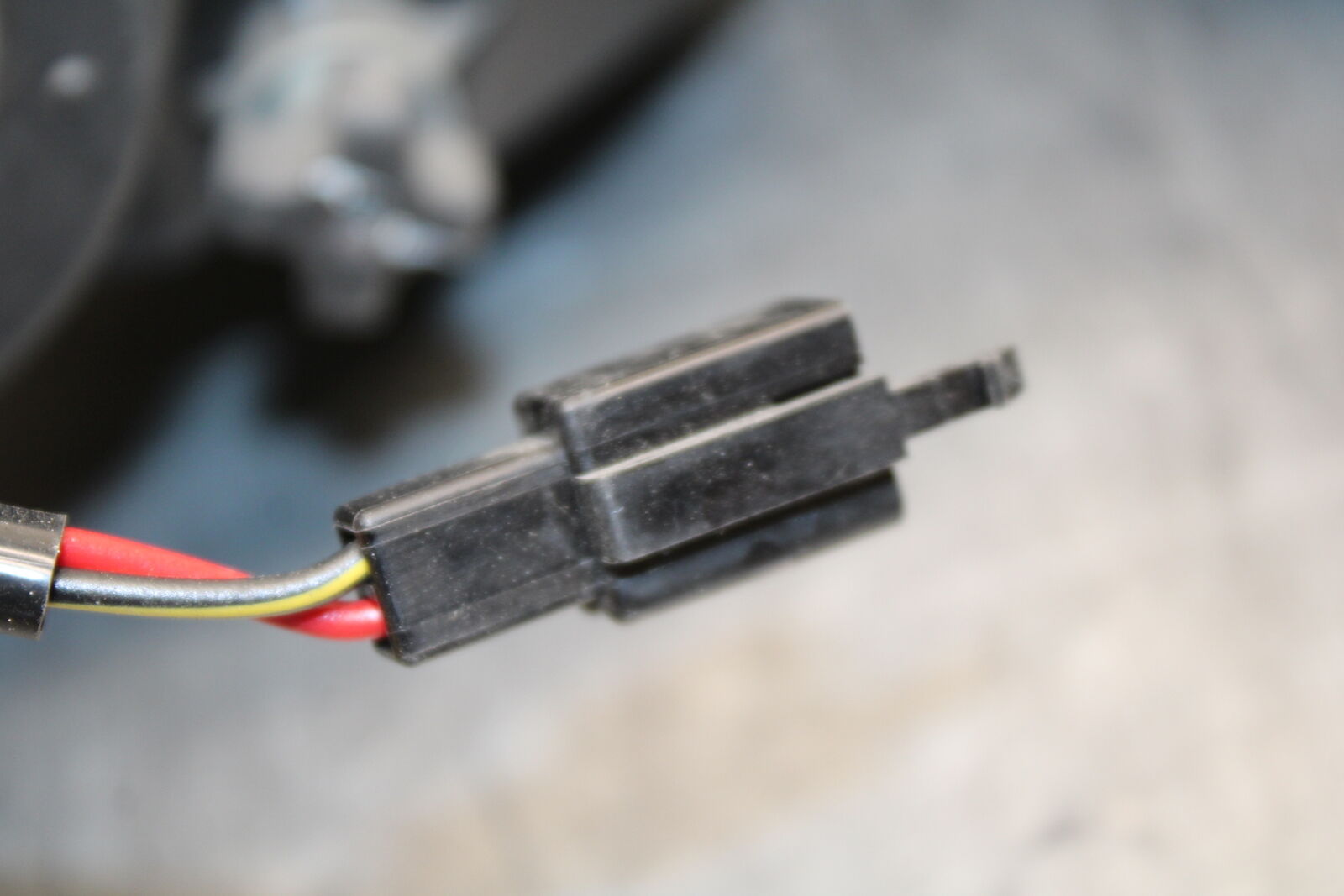 11-12 KAWASAKI NINJA 400 EX400 C FRONT HEADLIGHT HEAD LIGHT LAMP BB358