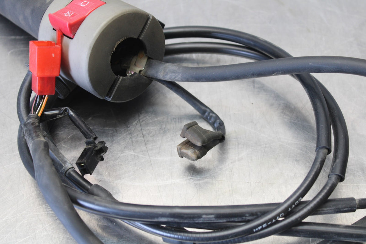 14 HONDA SHADOW 750 VT750C2B RIGHT HANDLE KILL OFF START SWITCH SWITCHES BB867