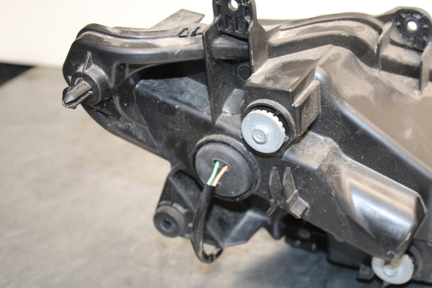 19-23 KAWASAKI NINJA ZX6R FRONT HEADLIGHT HEAD LIGHT LAMP BB749