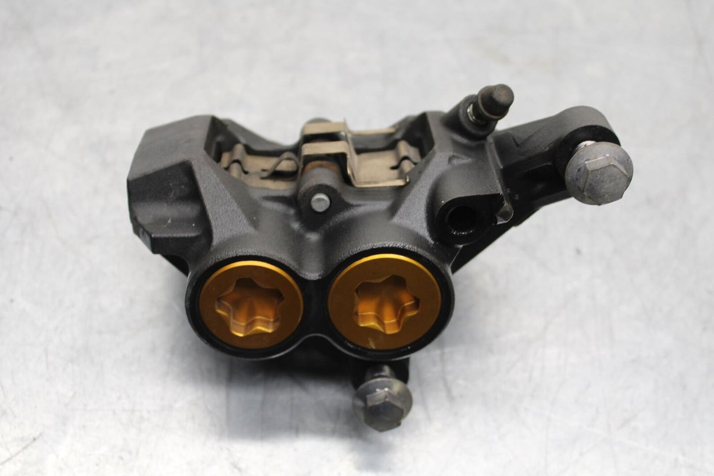 2012 Yamaha FZ8 RIGHT LEFT FRONT BRAKE CALIPER SET PAIR CALIPERS BB550