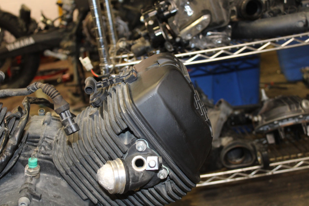 19 MOTO GUZZI V7 III ONLY 3,984KM!!! ENGINE MOTOR BB831