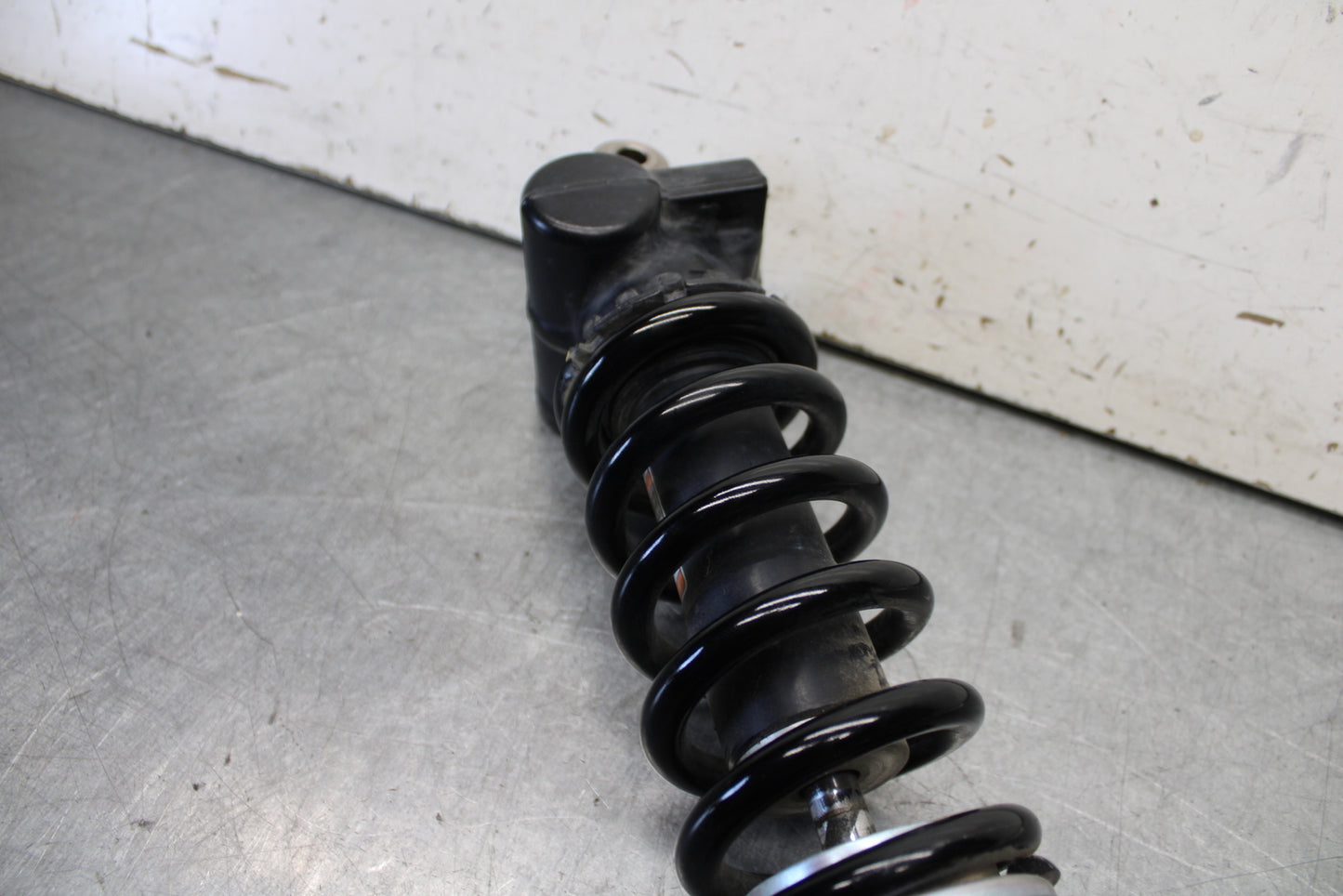 16 KAWASAKI NINJA ZX10R REAR BACK SHOCK ABSORBER SUSPENSION 45014-0515-52J BB650