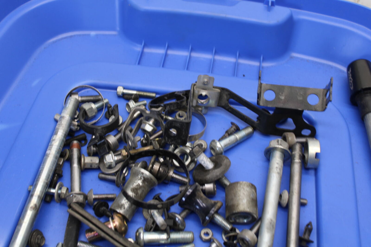 05-06 HONDA CBR600RR BOLTS HARDWARE BB655