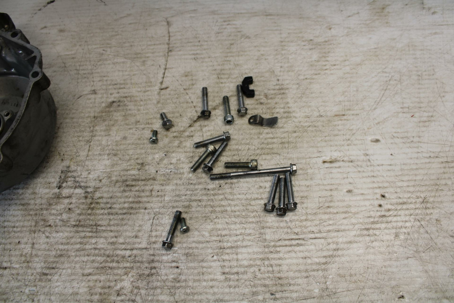 90-07 KAWASAKI ZZR 250 STATOR MAGNETO ALTERNATOR GENERATOR COVER BB298