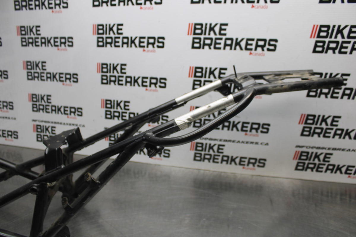 02 DUCATI MONSTER 620 FRAME CHASSIS BB851