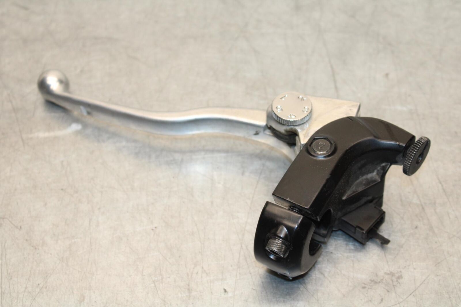 2014 Kawasaki Ninja 650 EX650E CLUTCH PERCH MOUNT WITH LEVER  BB569