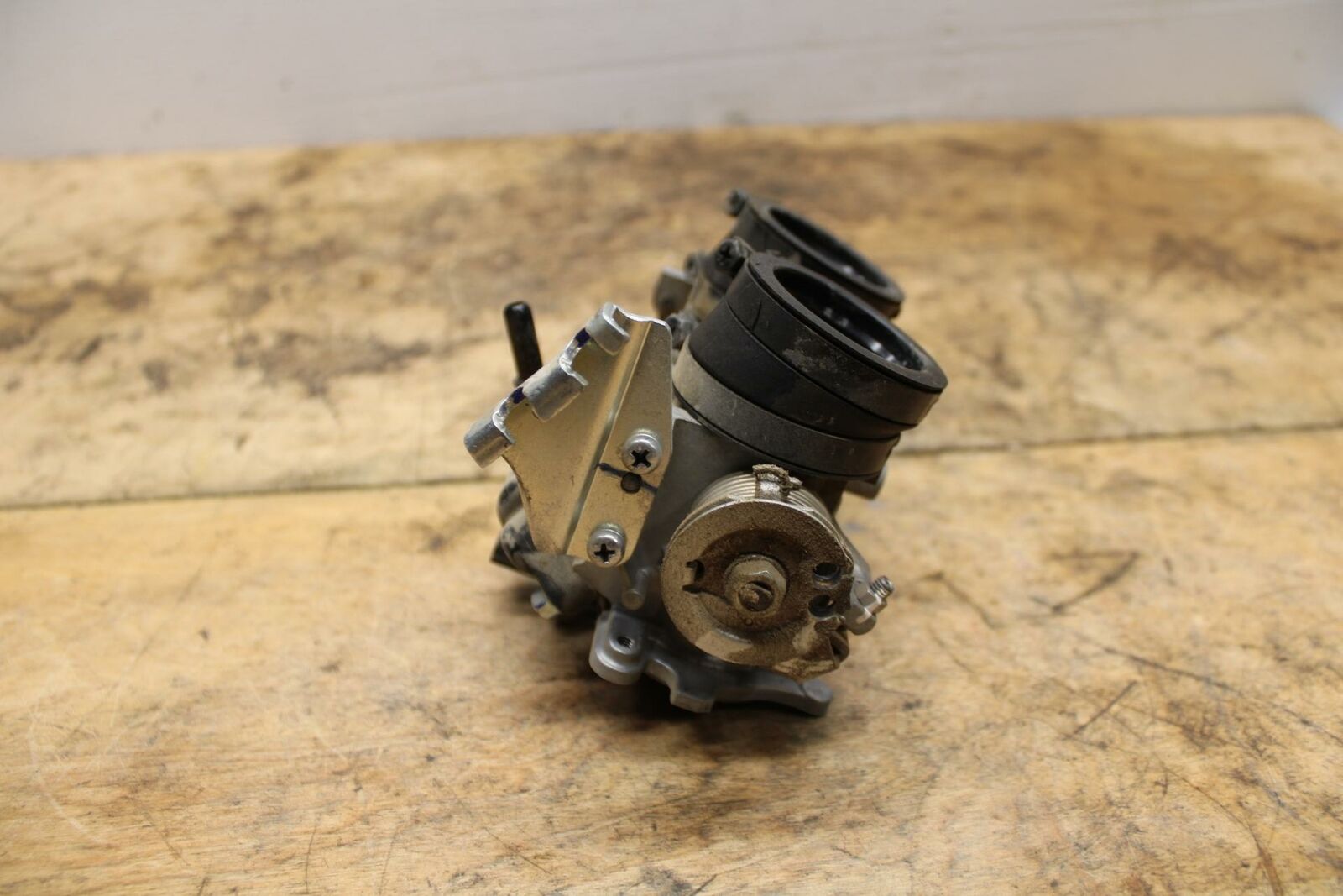 16-18 HONDA CBR500R MAIN FUEL INJECTORS / THROTTLE BODIES BB345
