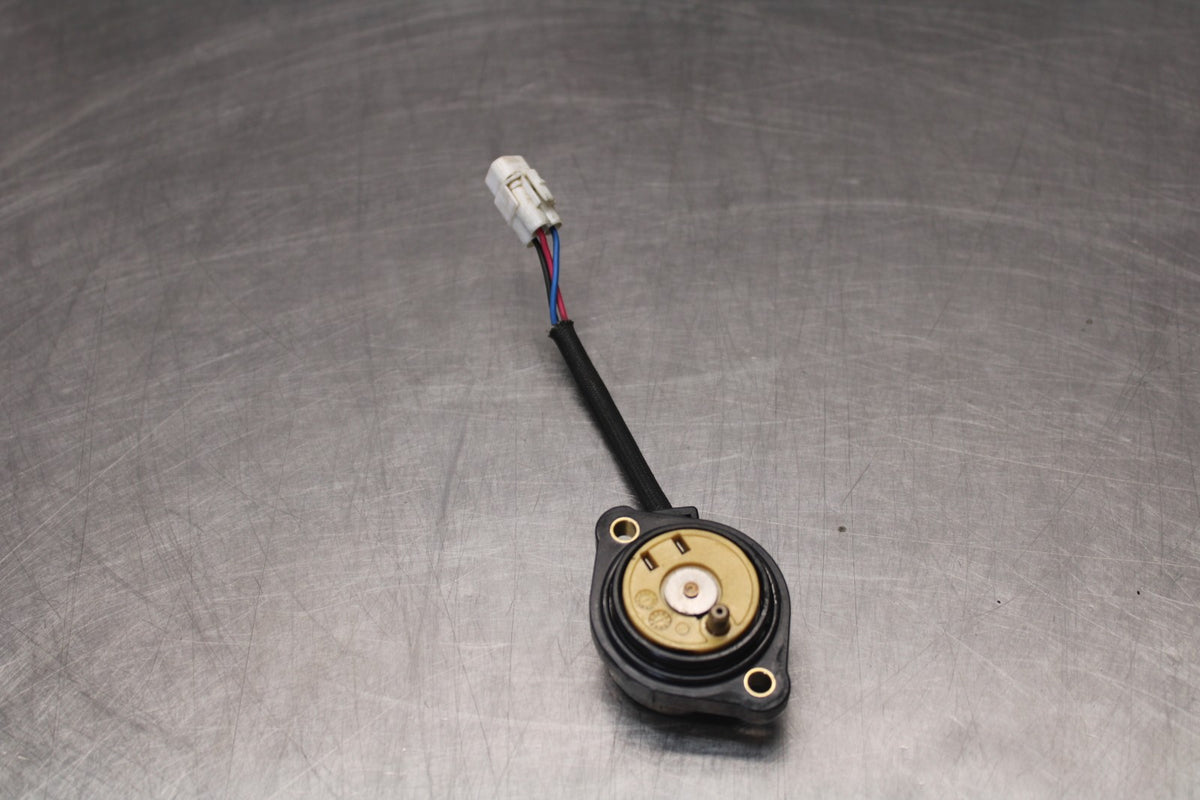 05-09 SUZUKI BOULEVARD C90 ENGINE MOTOR GEAR POSTION SENSOR BB918