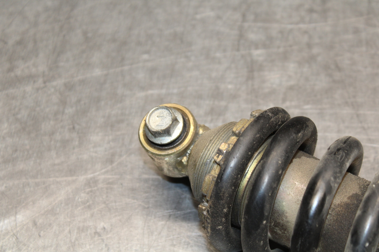 00 SUZUKI INTRUDER 1500 VL1500 REAR BACK SHOCK ABSORBER BB761