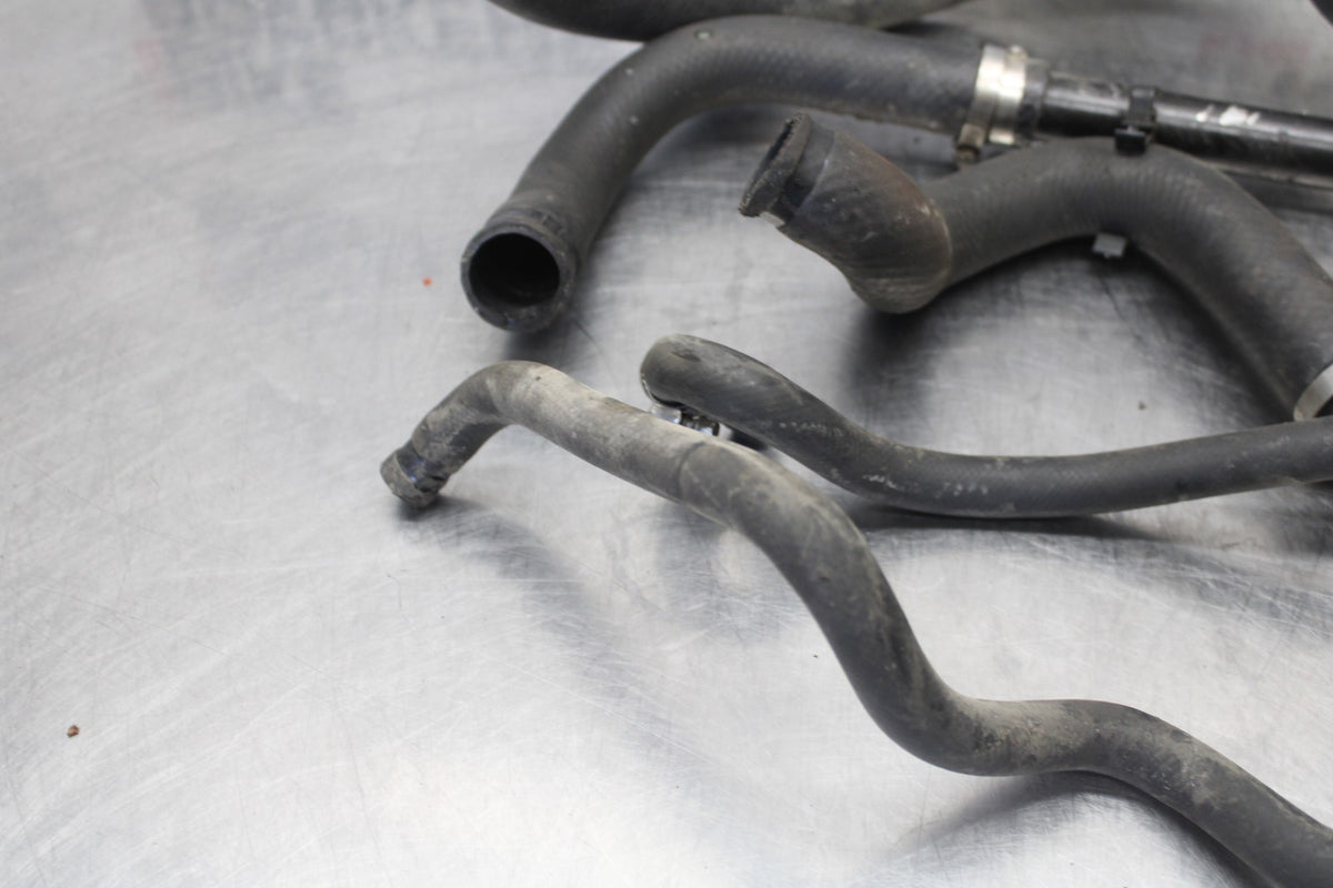04-05 KAWASAKI NINJA ZX10R RADIATOR HOSES ENGINE COOLANT WATER PIPES HOSE BB931