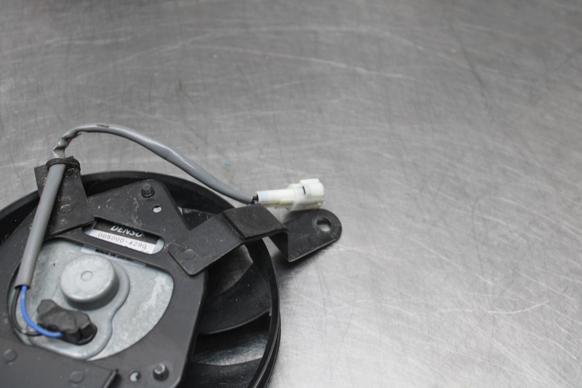 11-15 KAWASAKI NINJA ZX10R ENGINE RADIATOR COOLING FAN BB840