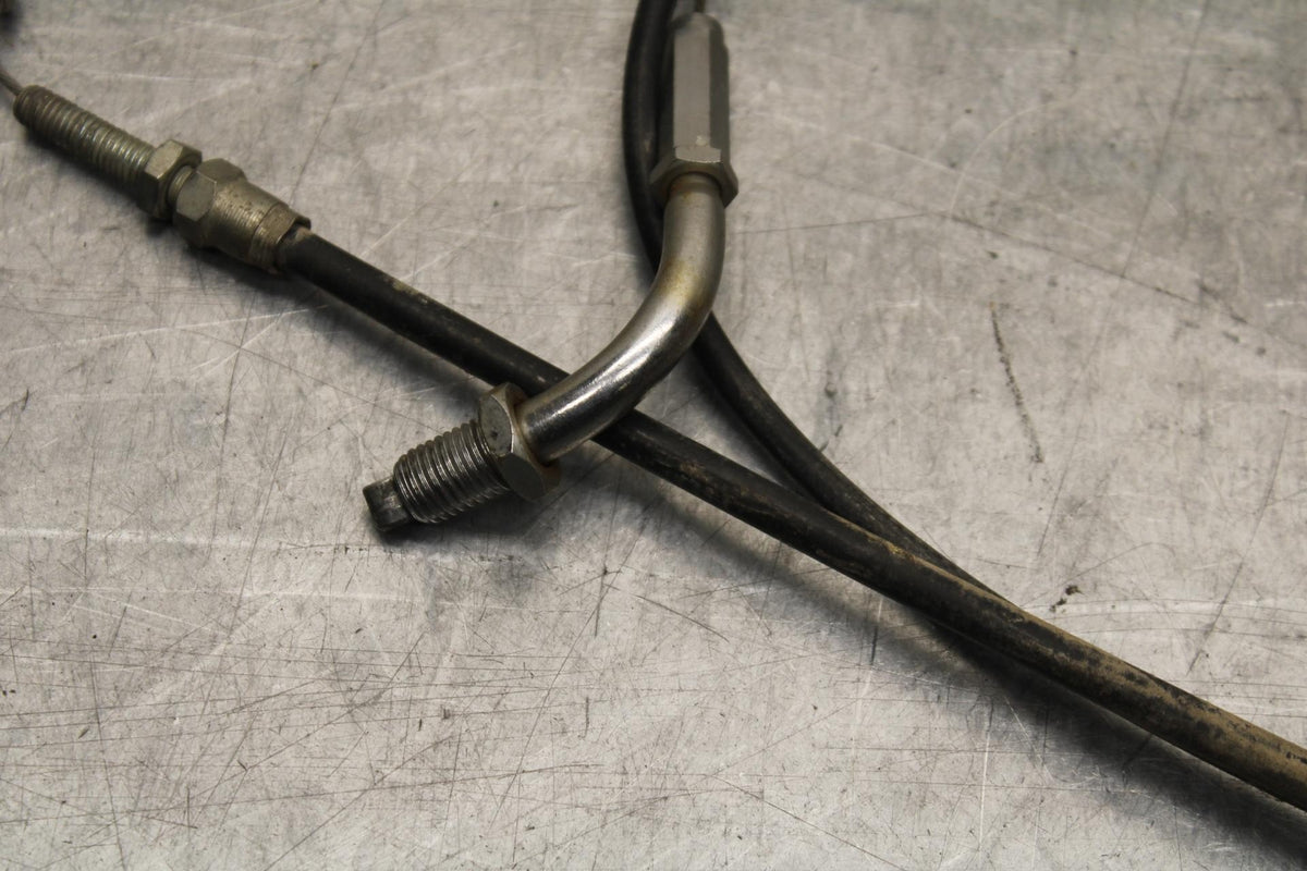 75 SUZUKI GT 550 CLUTCH THROTTLE BRAKECABLE LINE BB67