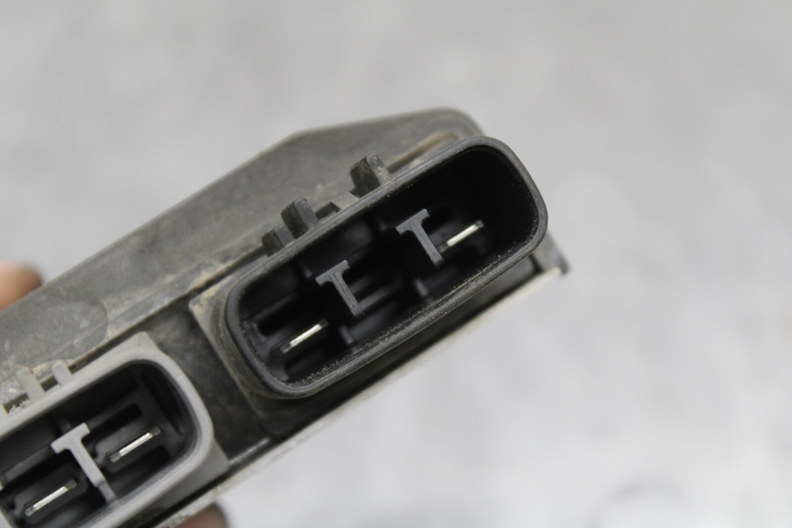 06-07 KAWASAKI NINJA ZX10R RECTIFIER VOLTAGE REGULATOR BB115