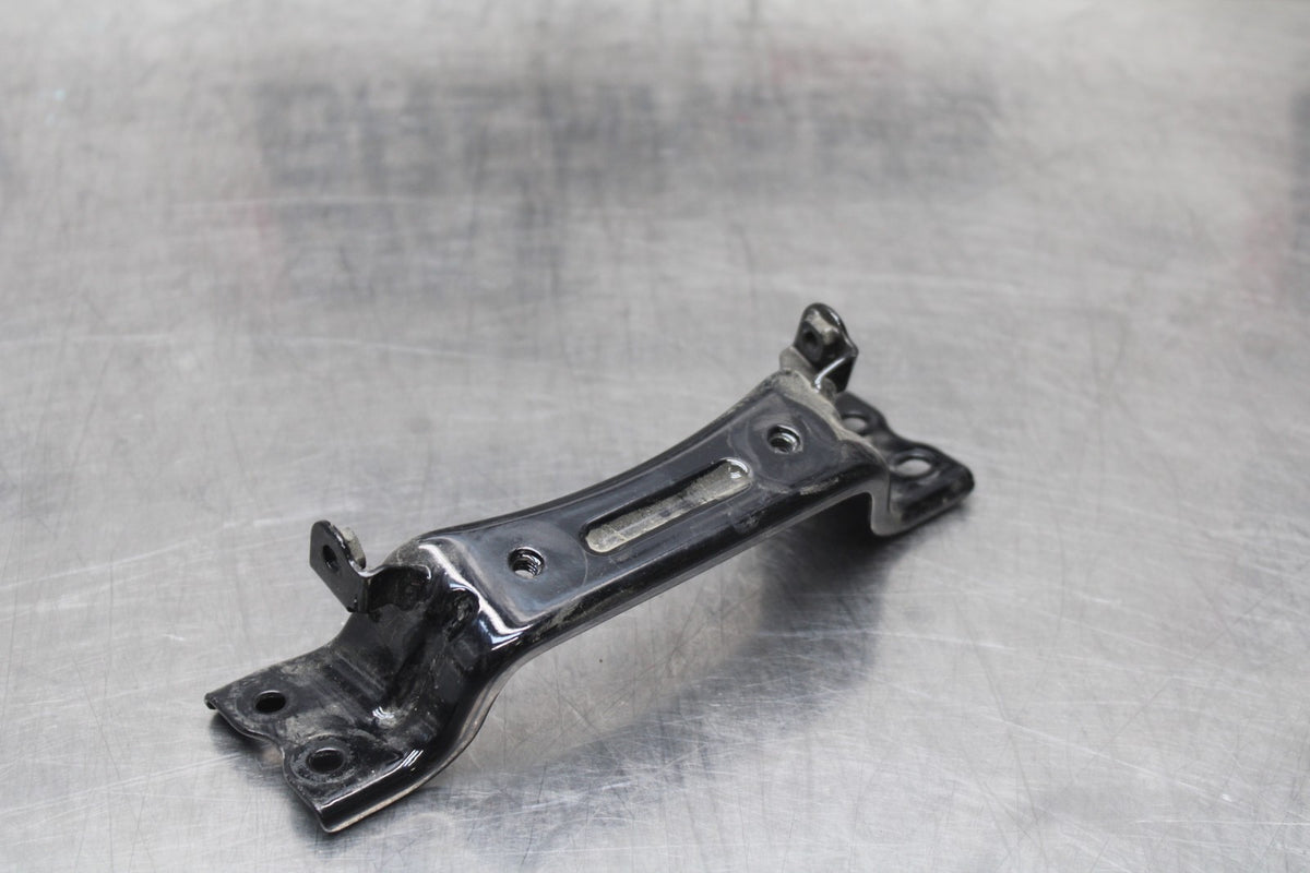 24 KAWASAKI NINJA 500 ABS GAS TANK FUEL CELL PETROL BRACKET MOUNT  BB818