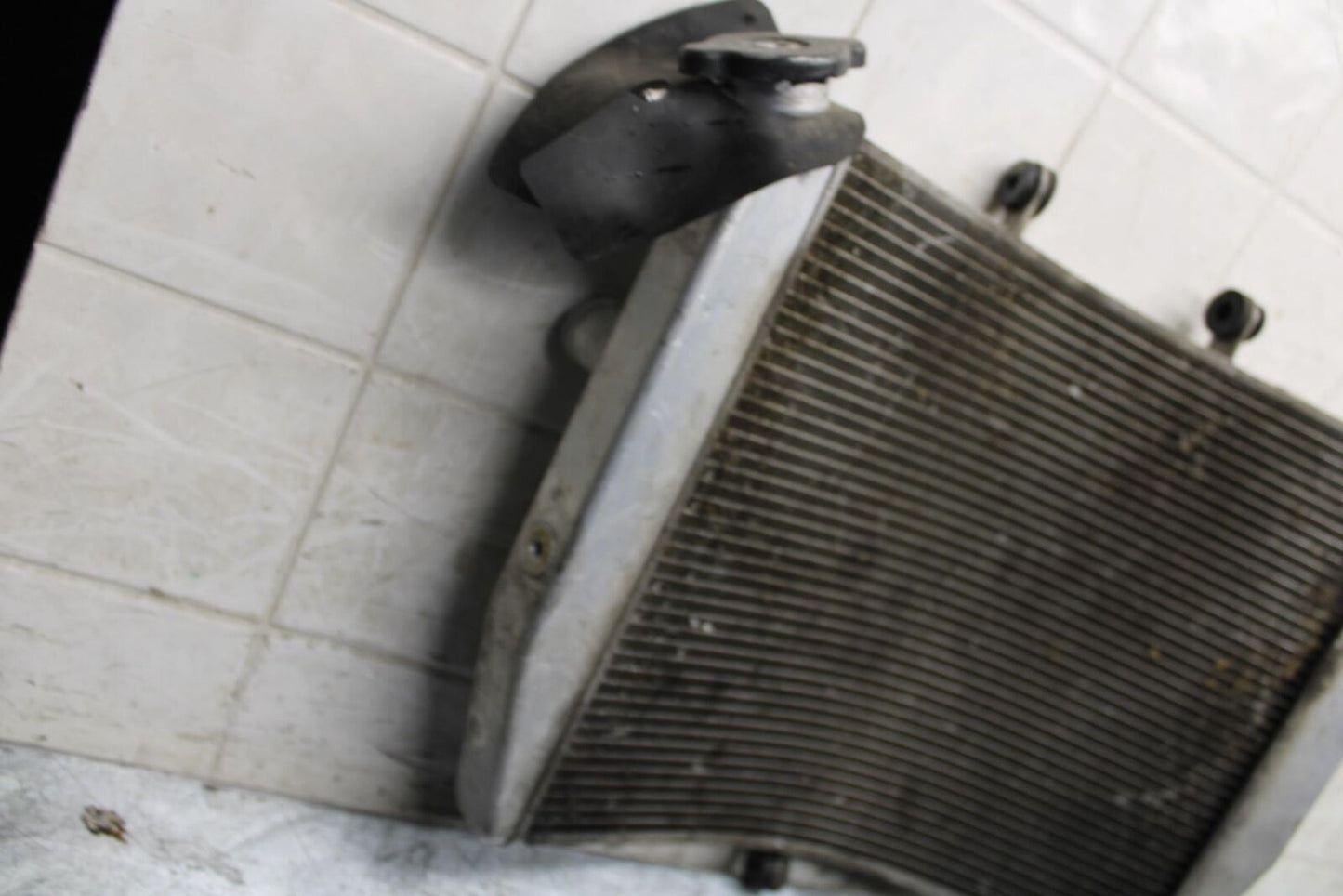 2009 Kawasaki Ninja ZX6R ZX600R RADIATOR MOTOR COOLER COOLING RADIATER  BB538