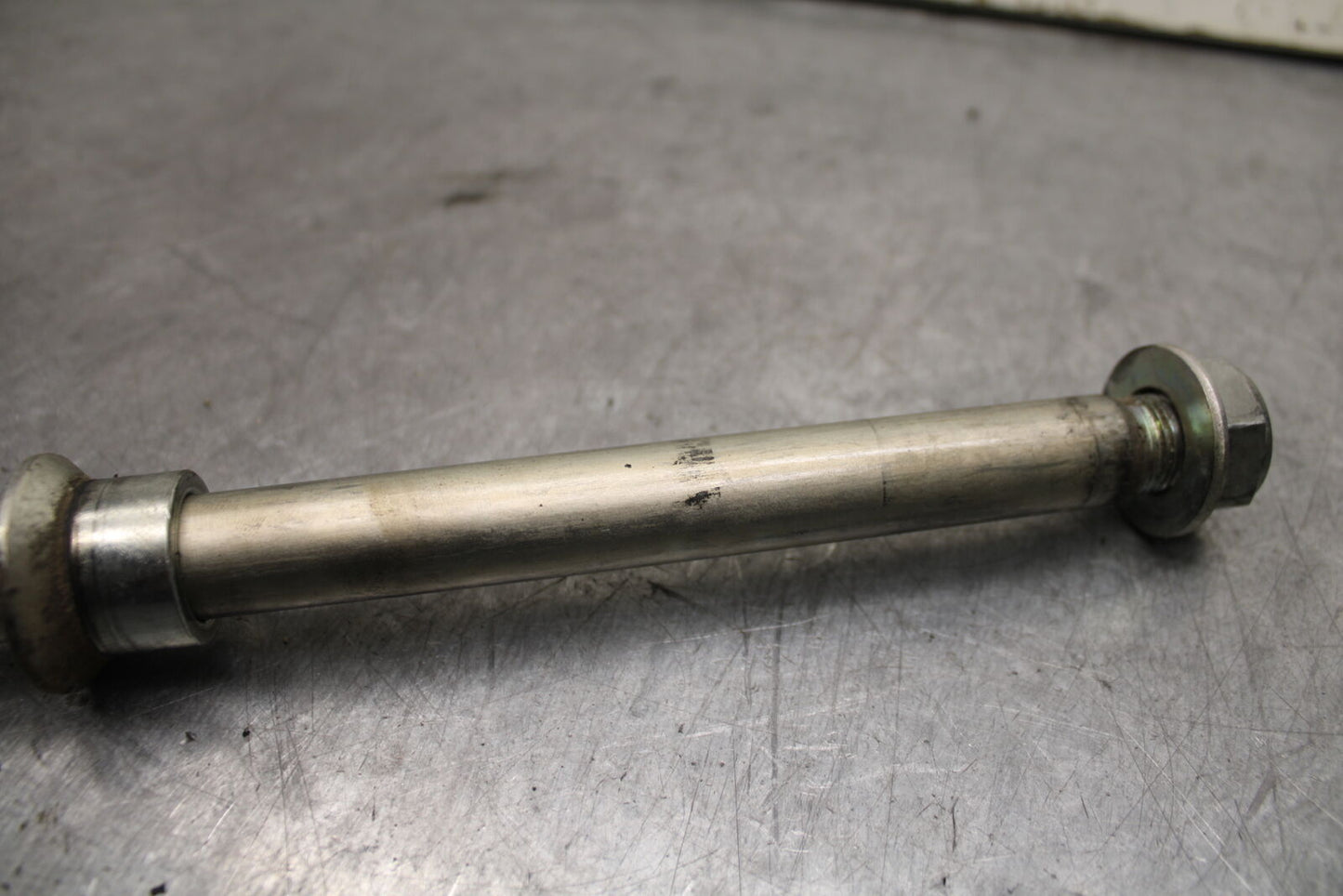 17-24 YAMAHA BOLT XVS950 REAR AXLE BACK WHEEL RIM PIVOT BOLT AXEL BB729