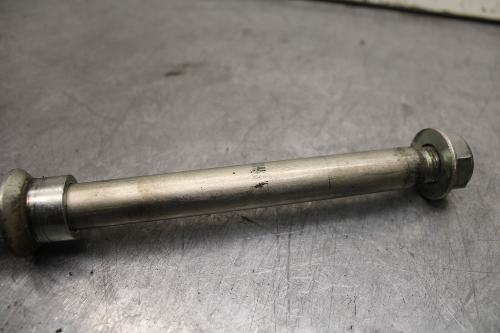 17-24 YAMAHA BOLT XVS950 REAR AXLE BACK WHEEL RIM PIVOT BOLT AXEL BB729