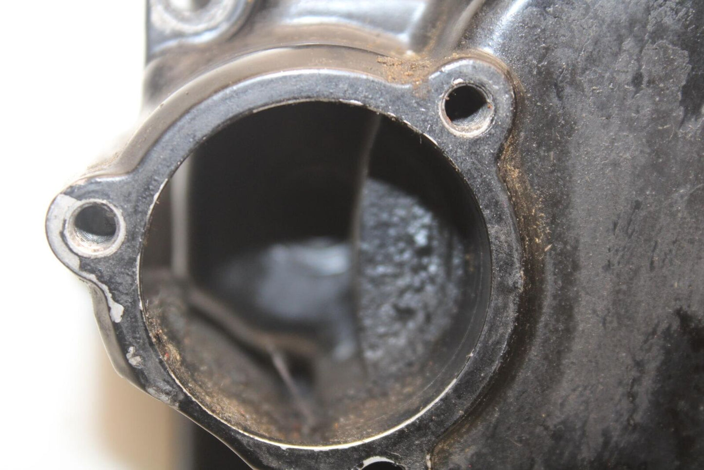 1985 Kawasaki Ninja 900R ZX900A ENGINE SPROCKET COVER BB84