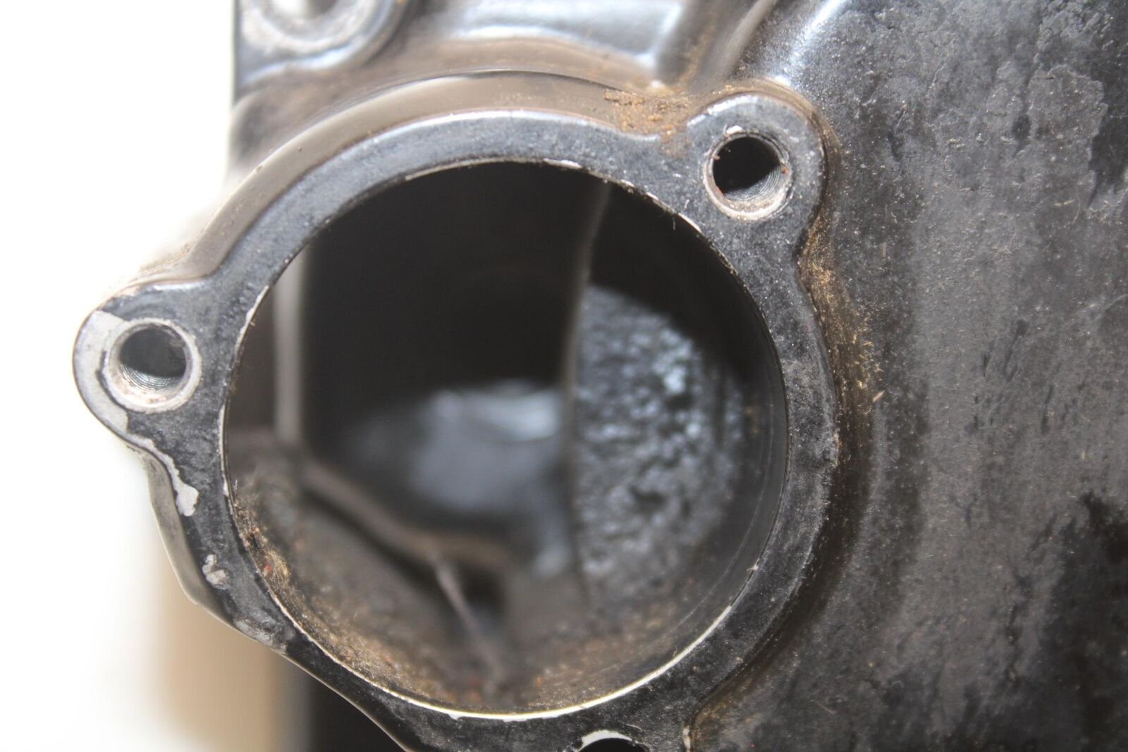 1985 Kawasaki Ninja 900R ZX900A ENGINE SPROCKET COVER BB84