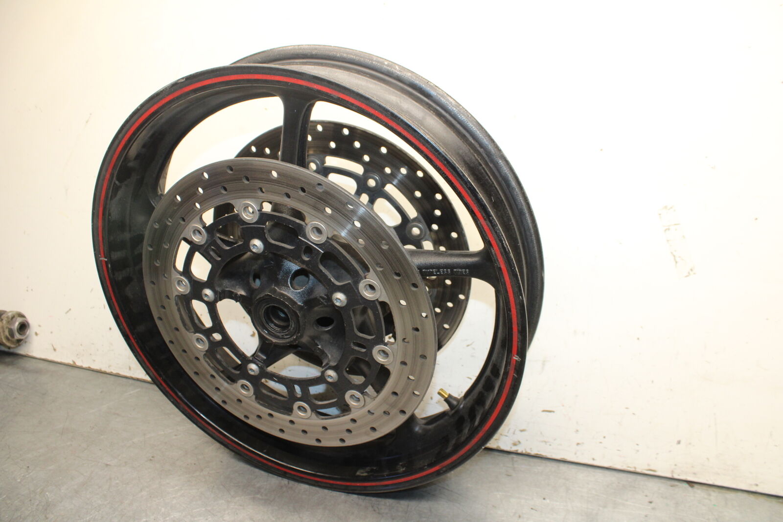 06 YAMAHA YZF R6 FRONT WHEEL FRONT RIM BB716