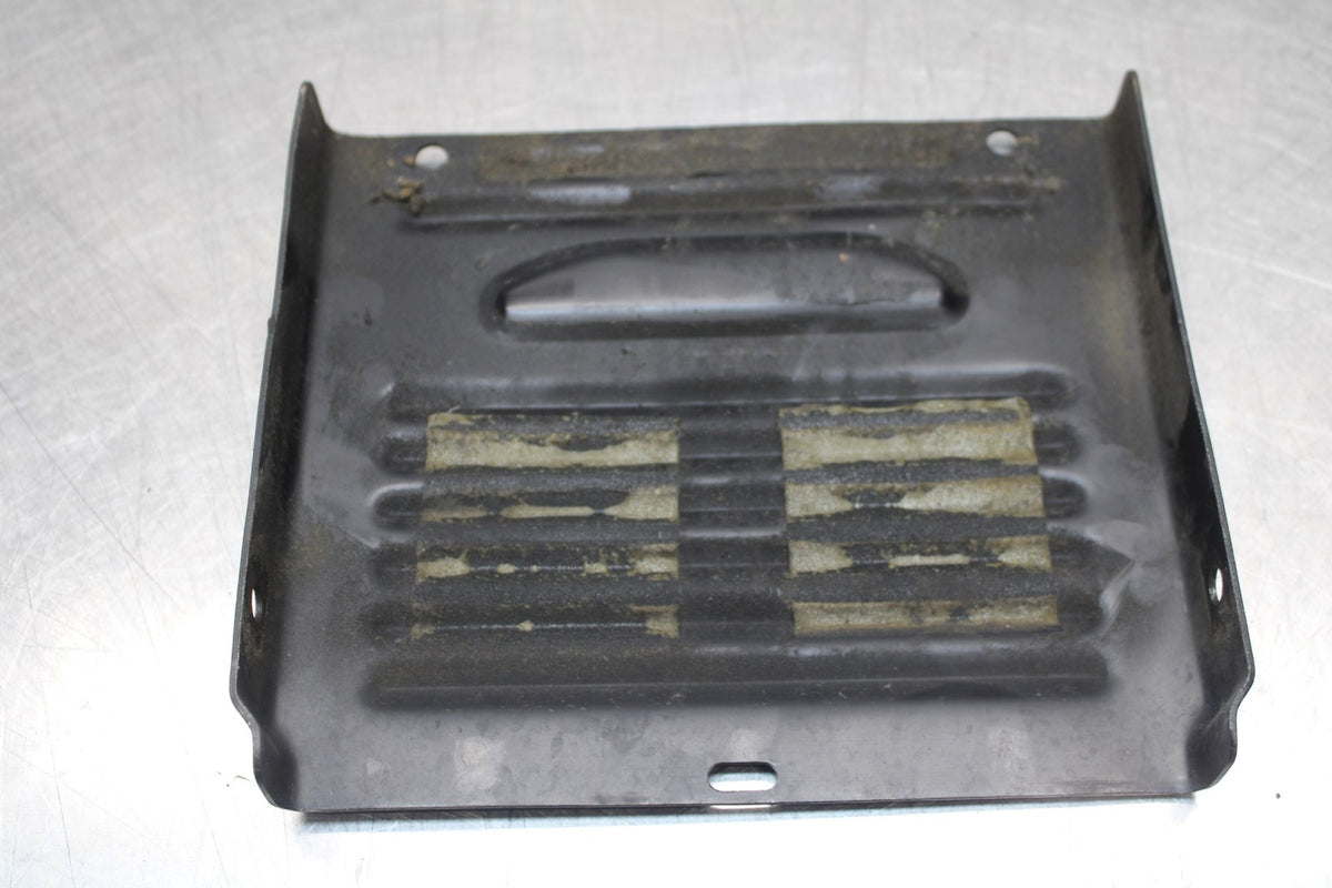 2006 Suzuki Boulevard C90 BATTERY TRAY BOX HOLDER BB849