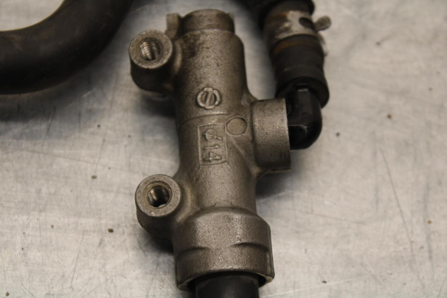 2000 Kawasaki Ninja ZX12R ZX1200A REAR BRAKE MASTER CYLINDER W RESERVOIR BB565