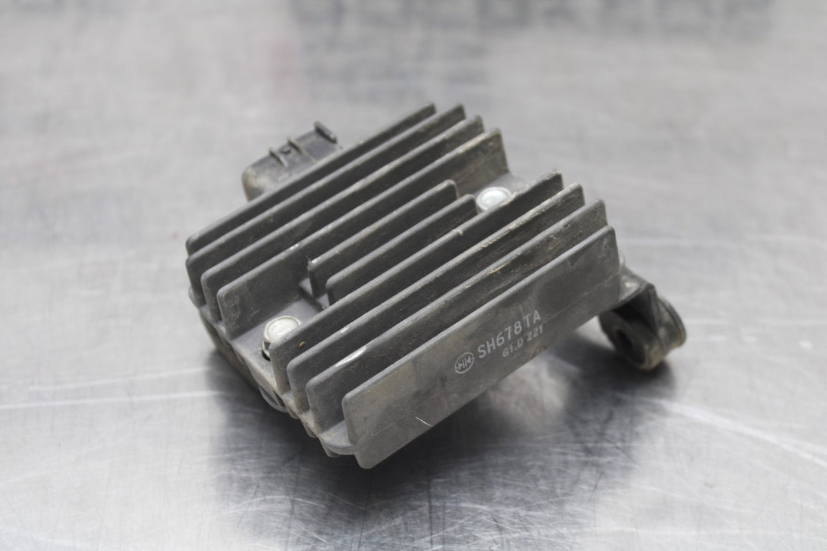 13 KAWASAKI NINJA 650 EX650F ABS RECTIFIER VOLTAGE REGULATOR BB828