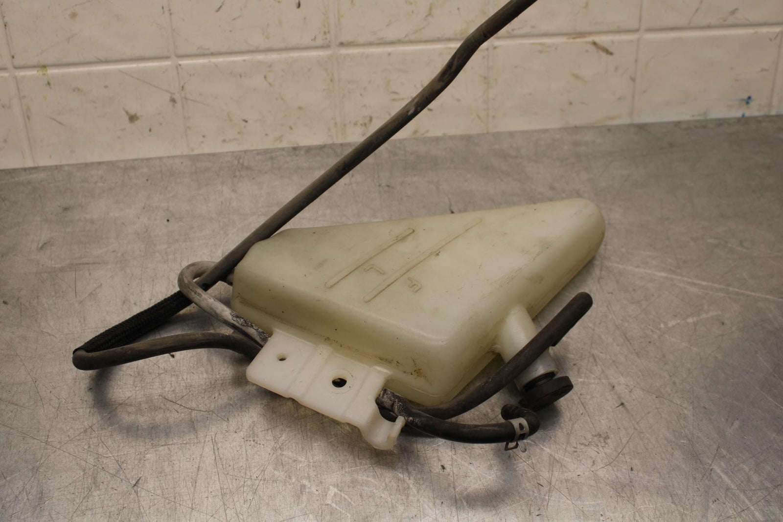 2008 Suzuki GSXR600 COOLANT WATER TANK RESERVOIR BOTTLE 17910-37H00 BB593